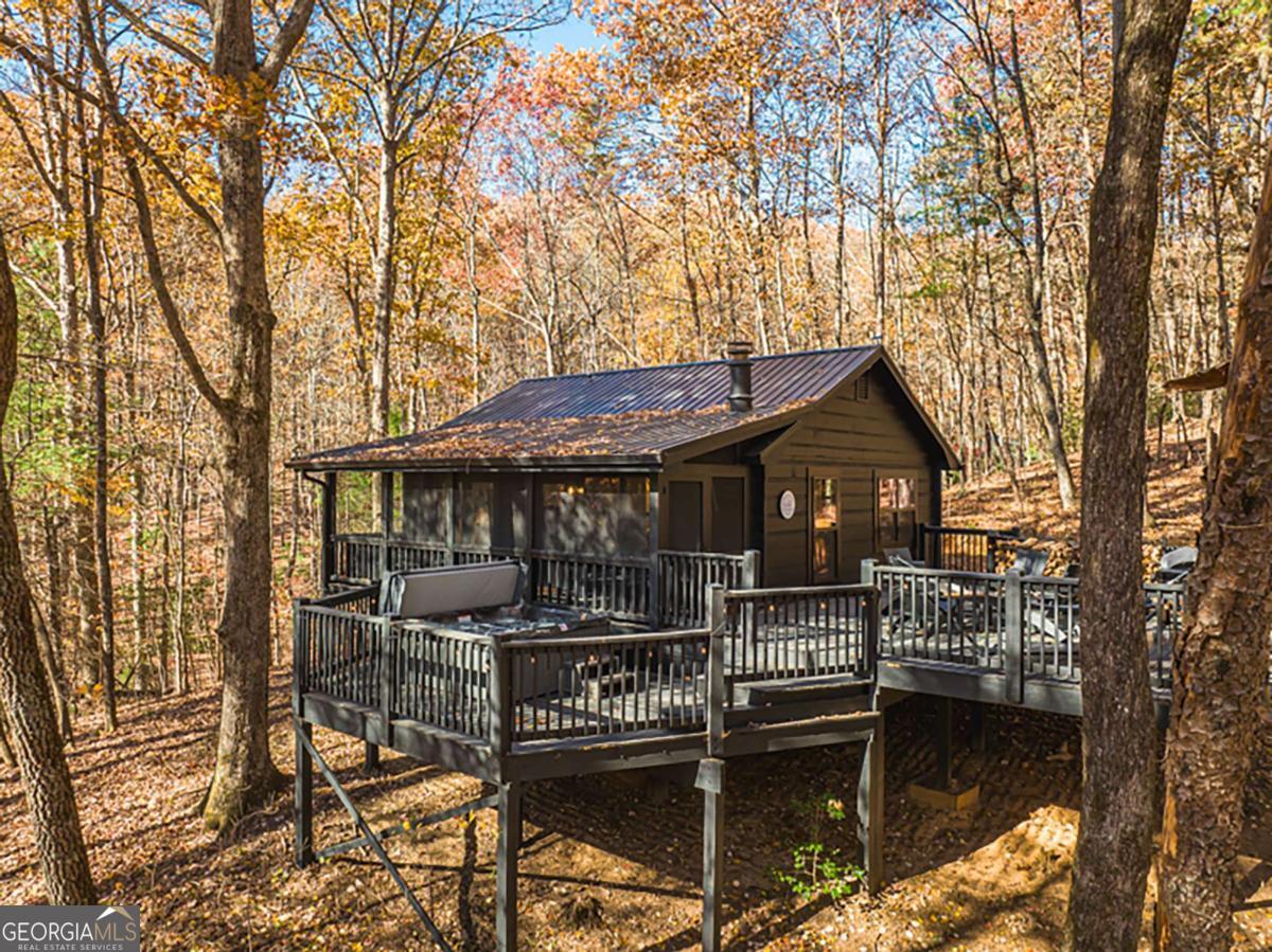 226 Lakeside Drive Property Photo
