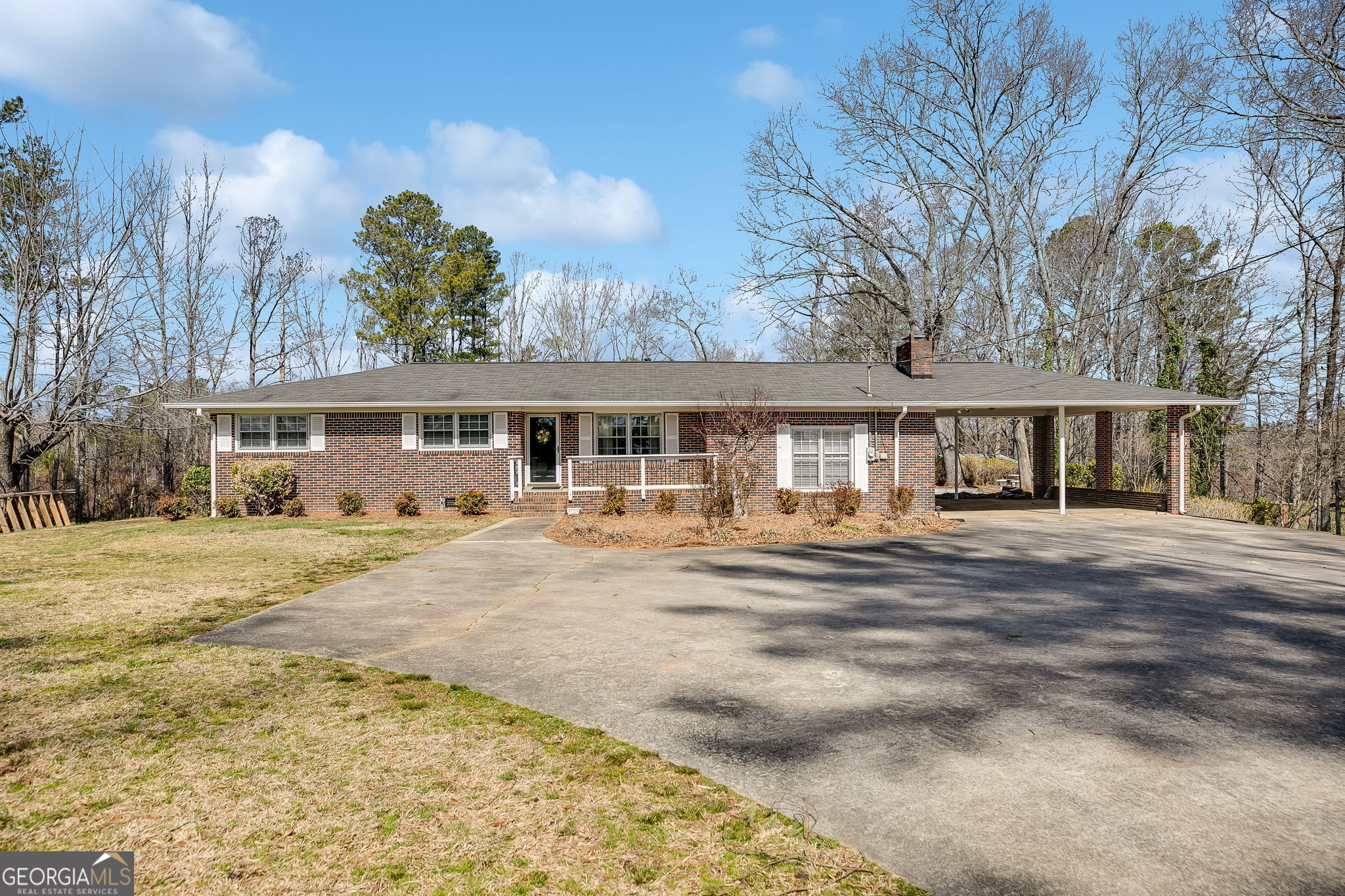 2296 Corinth Poseyville Road Property Photo 2