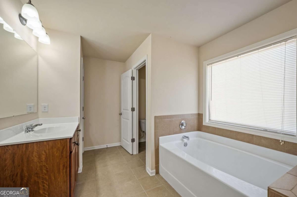 2592 Jacanar Lane Sw Property Photo 28