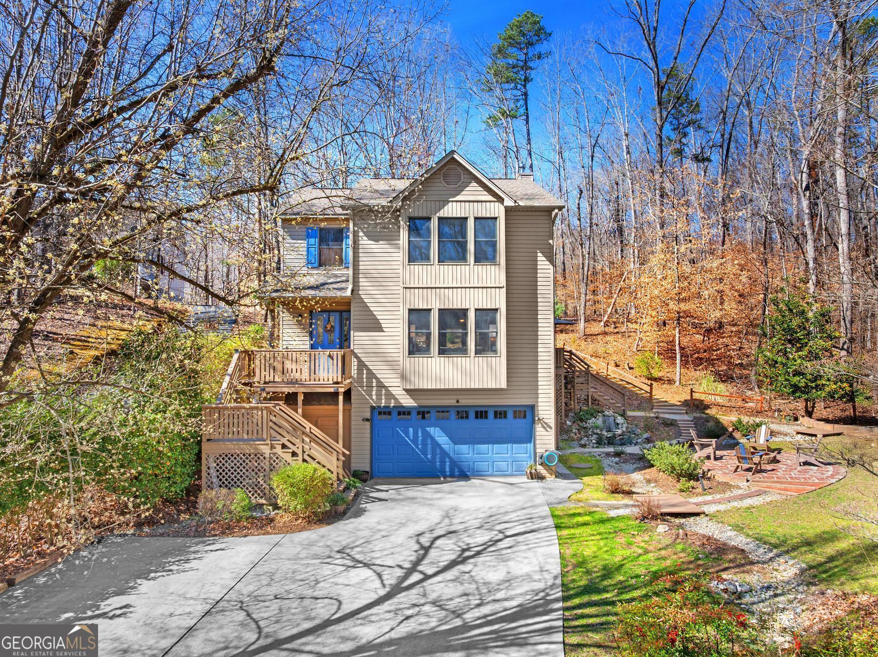 101 Hartwell Court Property Photo