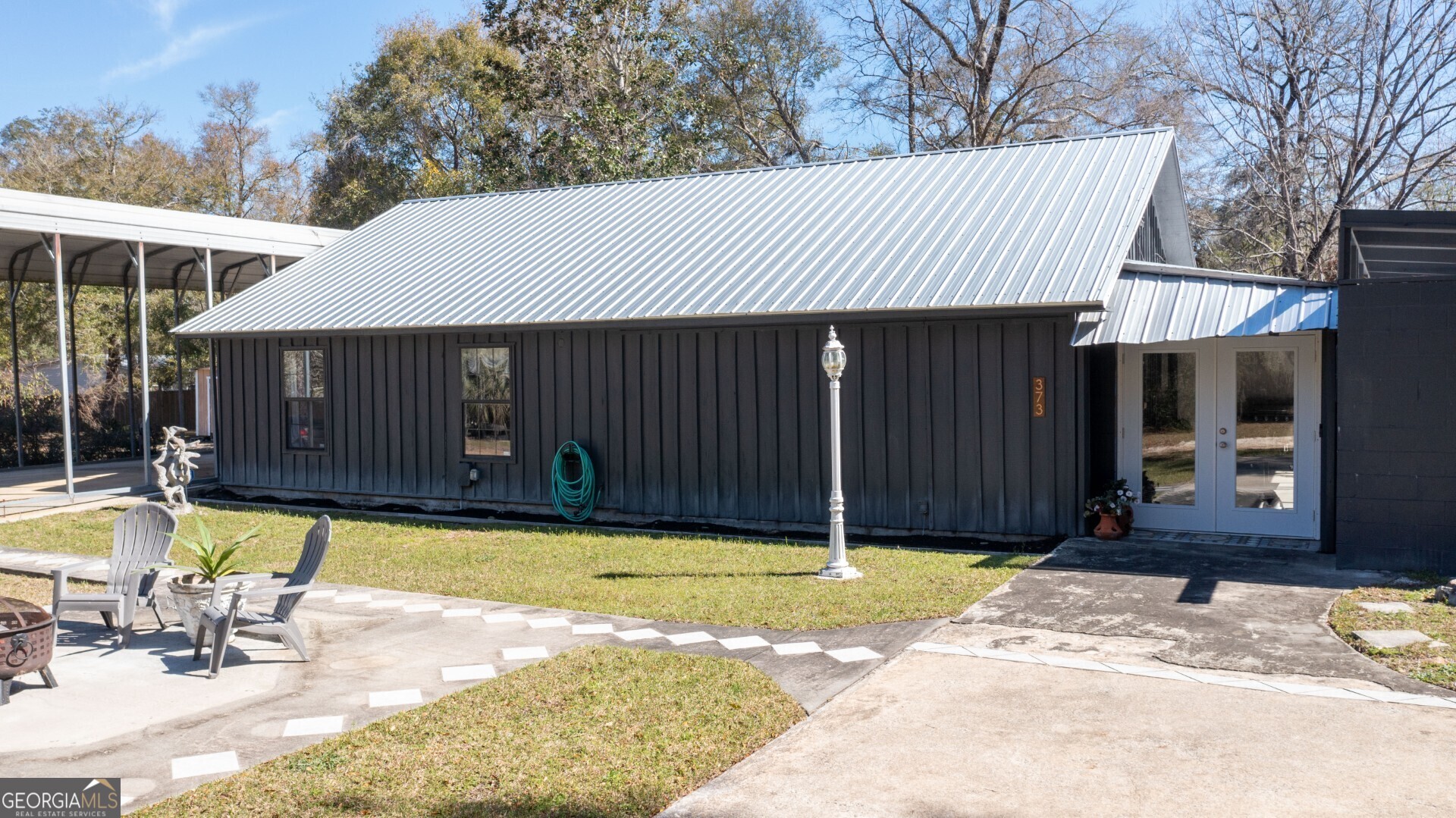 373 Happy Landing Road Property Photo 2