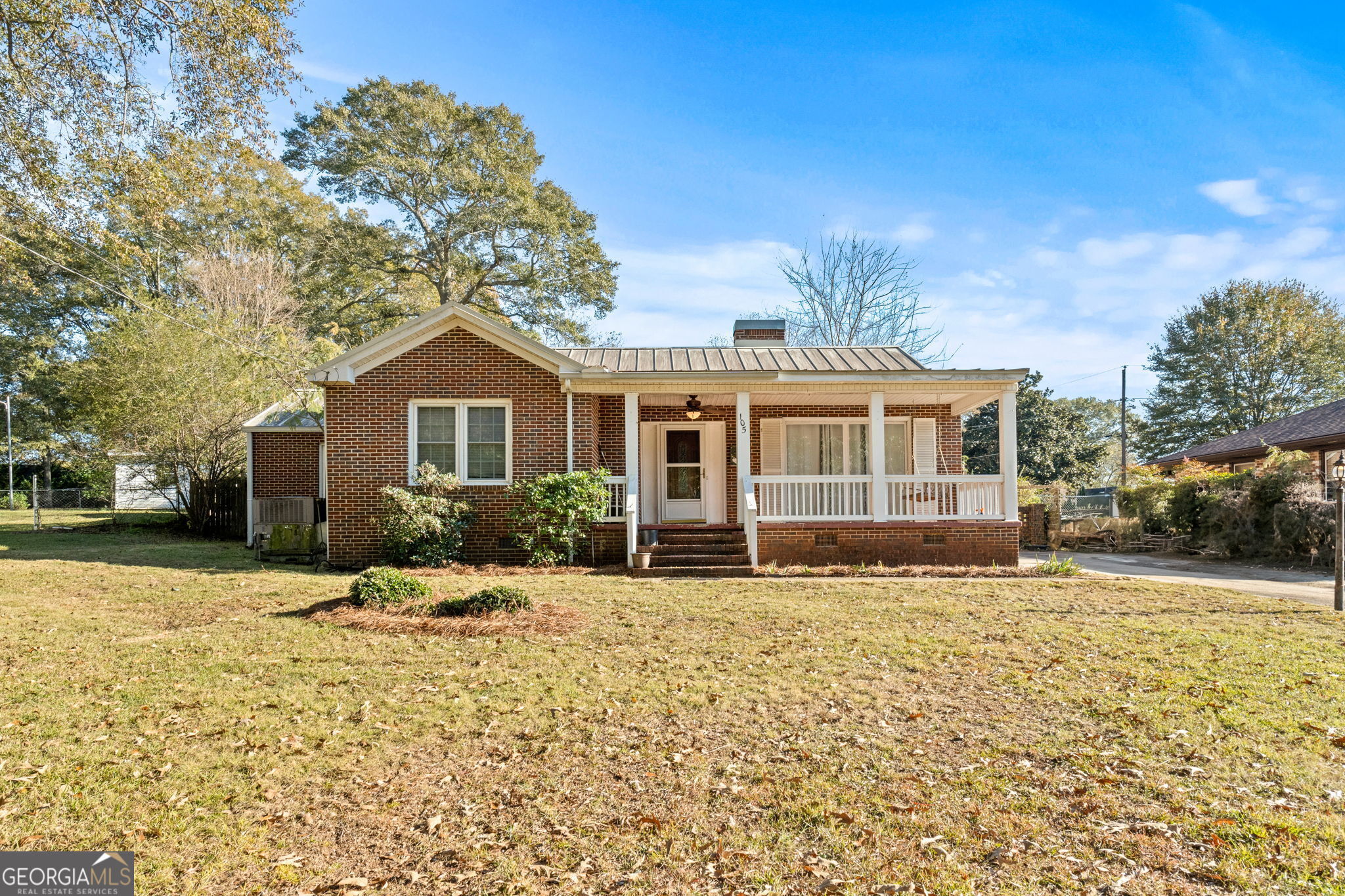 105 Wilson Way Property Photo