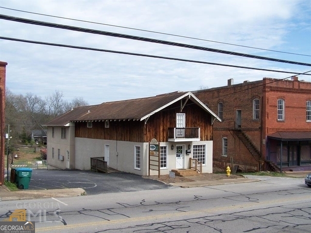 78 Washington Street Property Photo 2