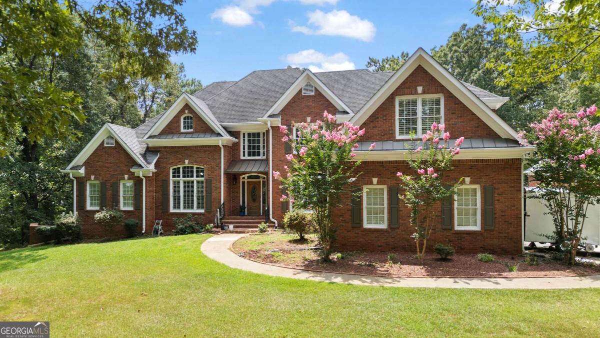 8041 S Giles Road Property Photo 1