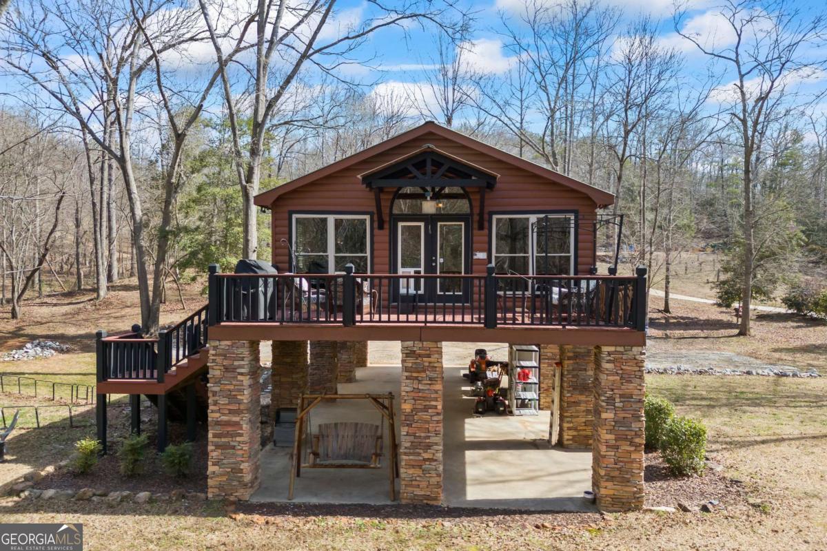 597 Meadow Brook Lane Property Photo