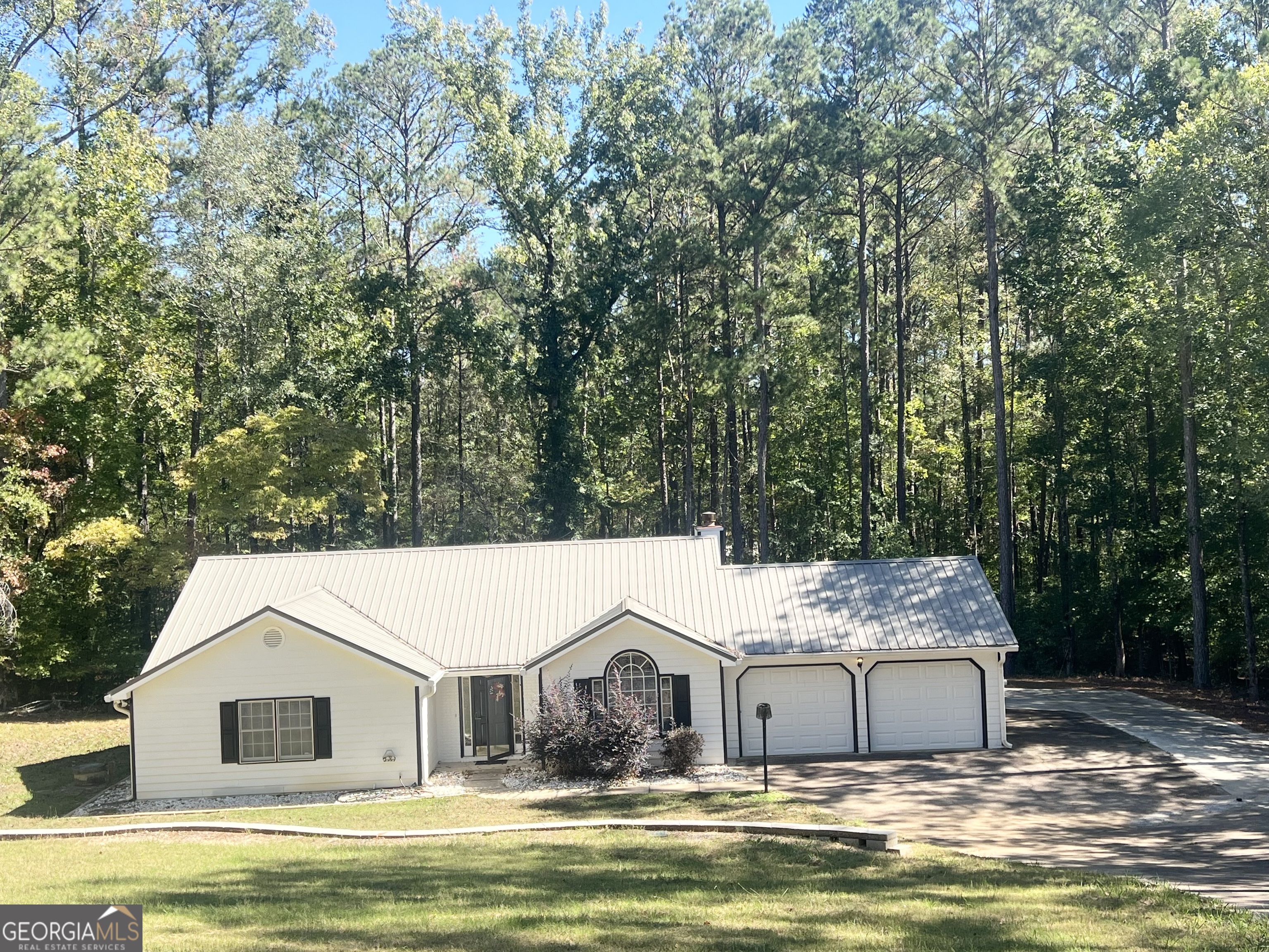 429 Waterview Drive Property Photo