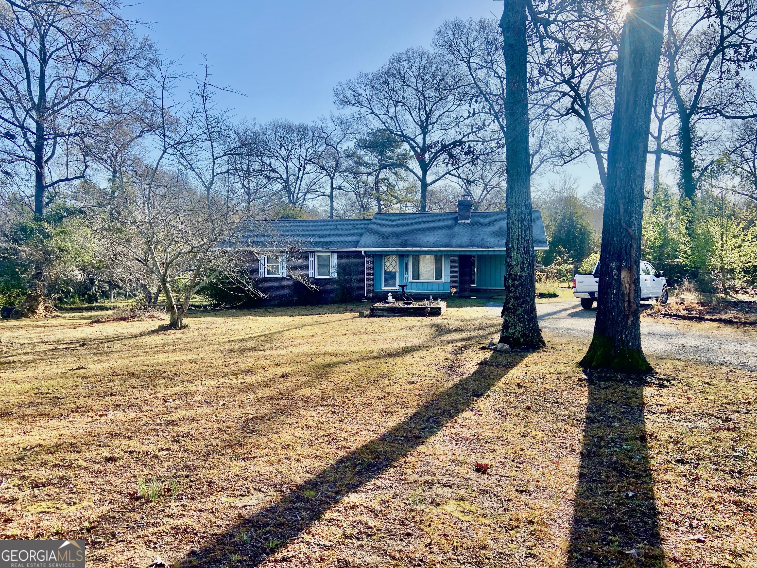 727 Walker Road Property Photo