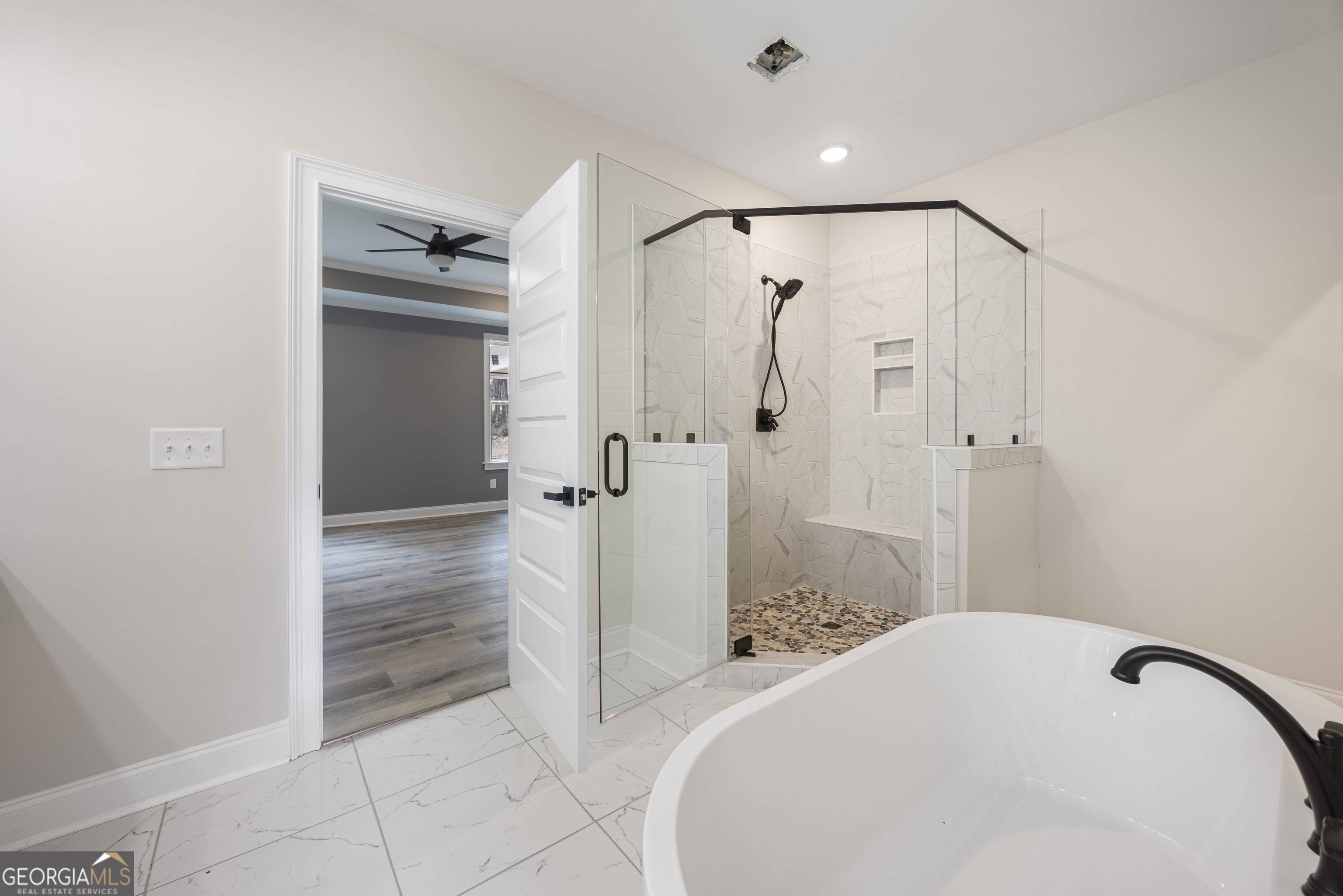 10304 Emerson Way Property Photo 10