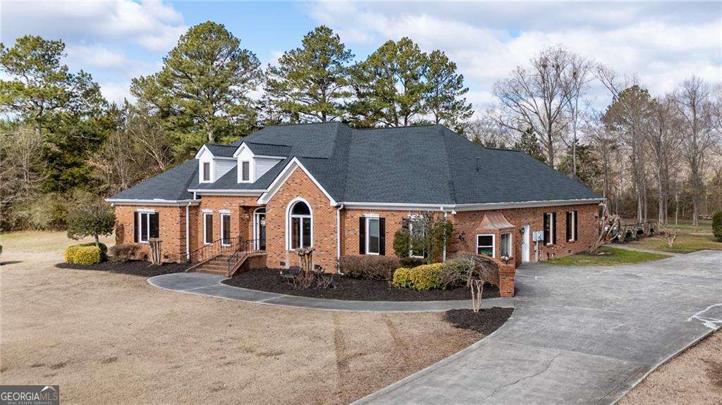 104 Aspen Drive Ne Property Photo