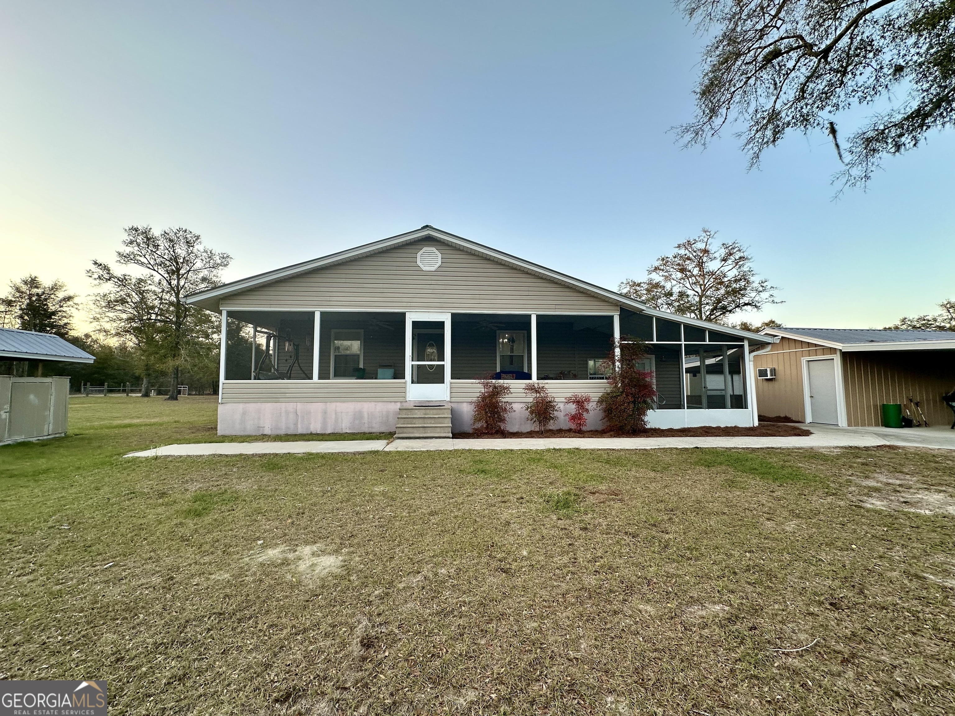 349 Gobblers Run Property Photo 6