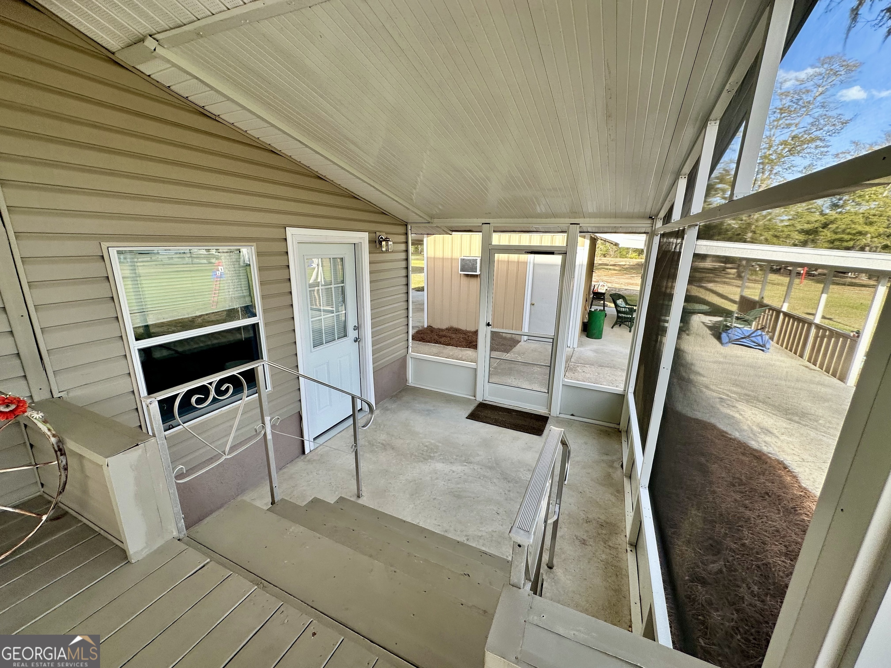 349 Gobblers Run Property Photo 9