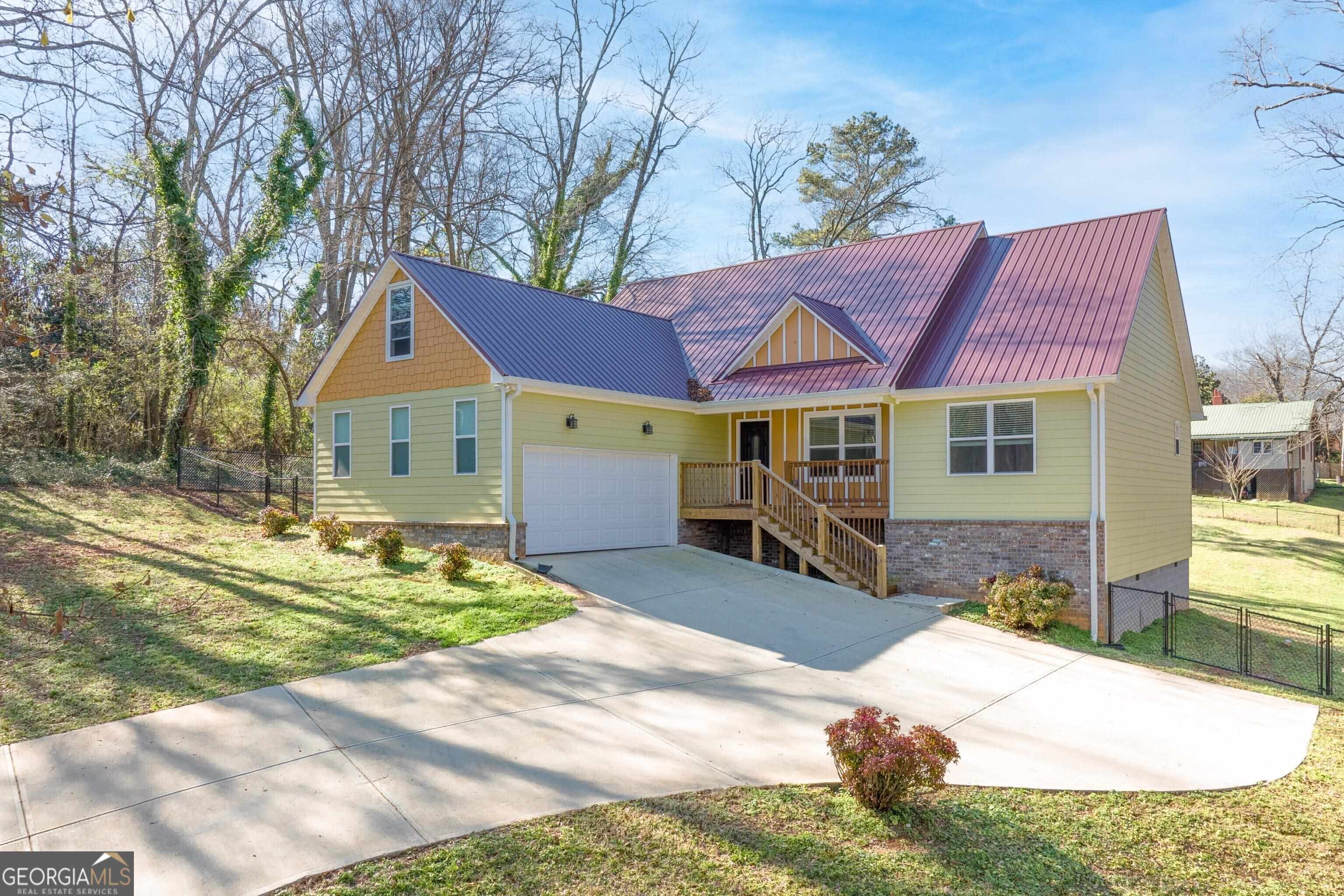 85 Vine Street Property Photo