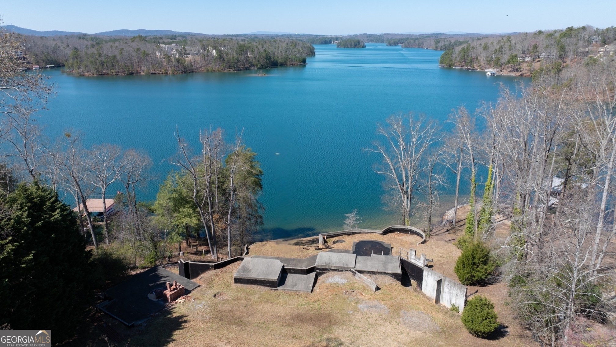 8330 Lanier Drive Property Photo