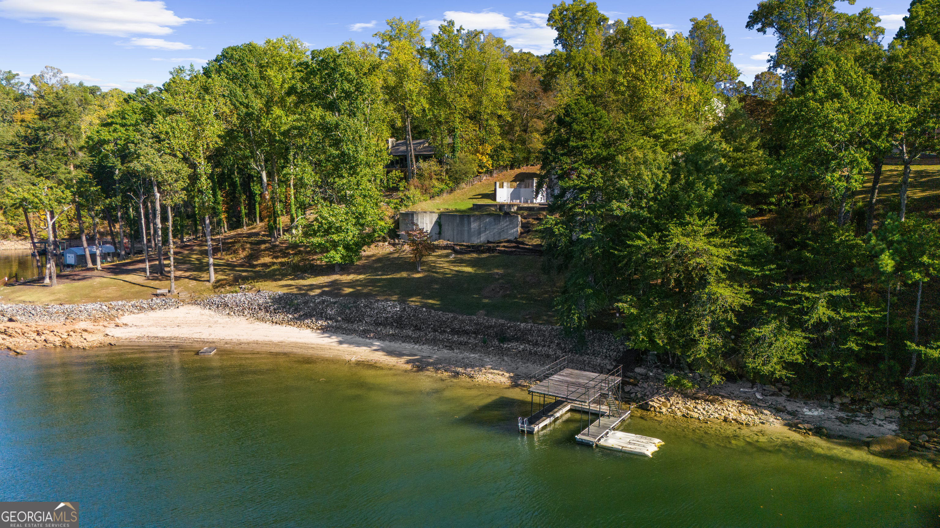 8330 Lanier Drive Property Photo 4