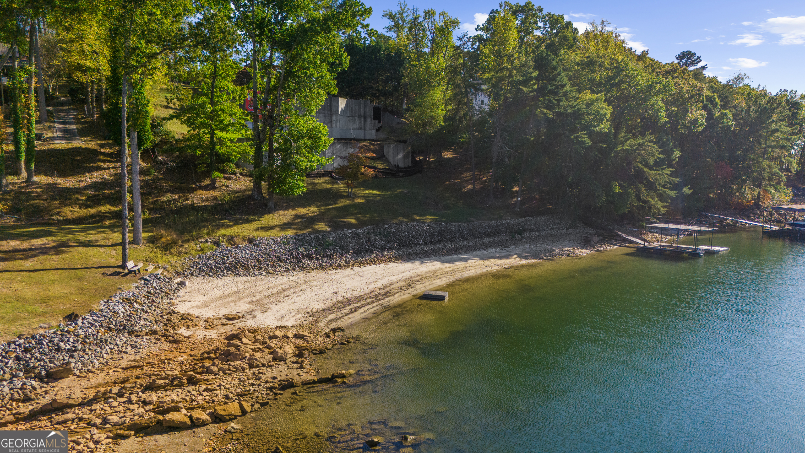 8330 Lanier Drive Property Photo 9