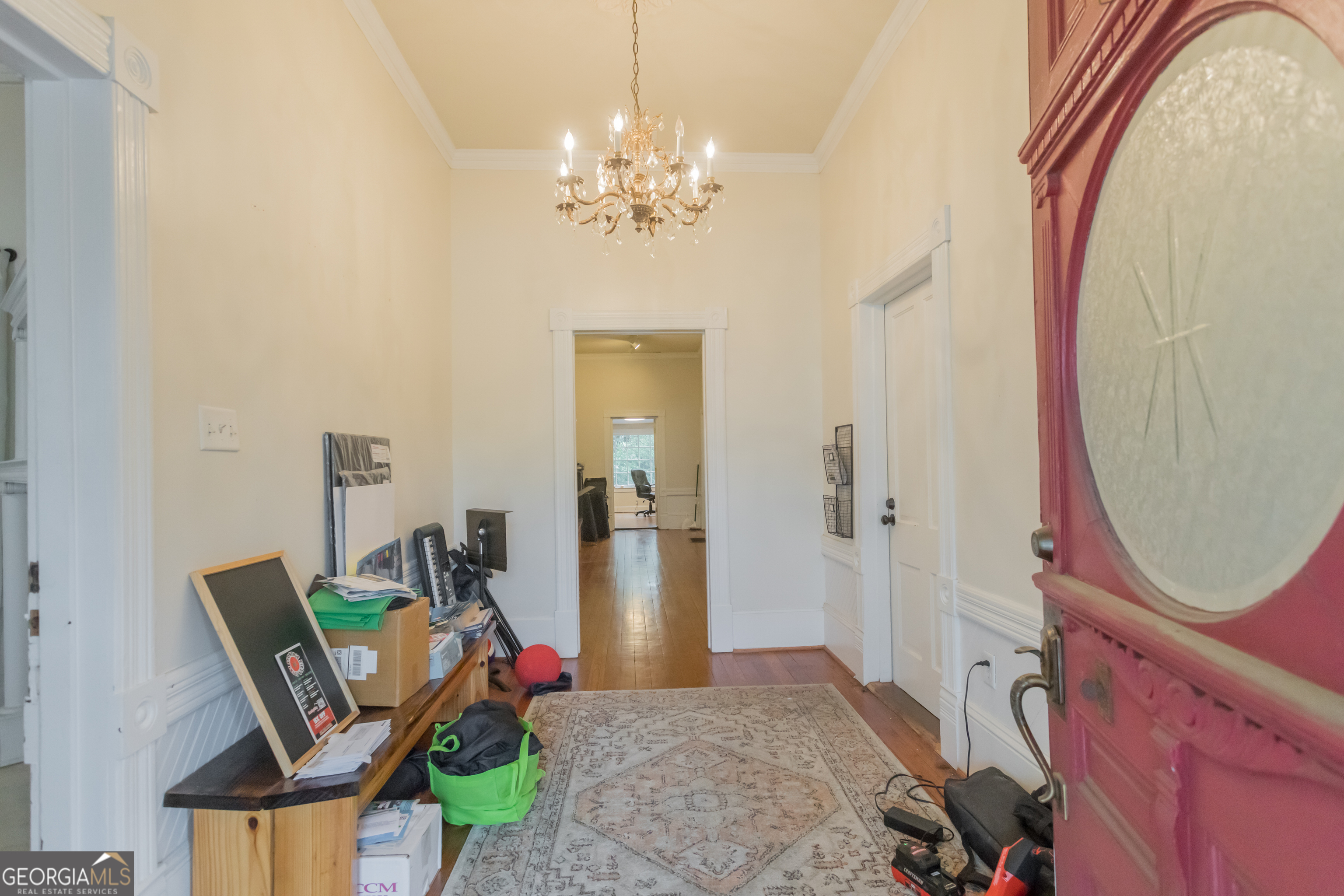 210 S Zetterower Avenue Property Photo 2