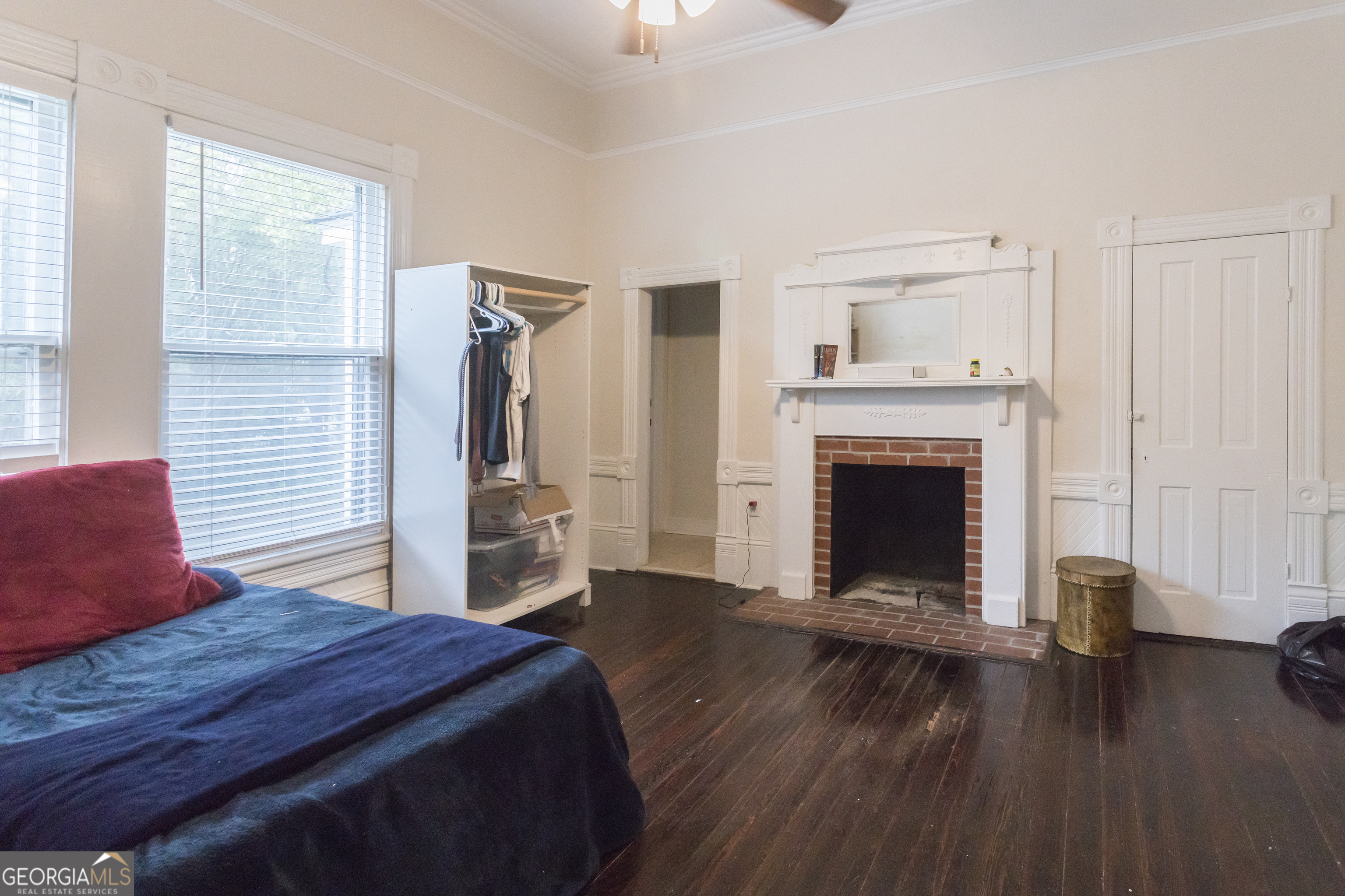 210 S Zetterower Avenue Property Photo 15