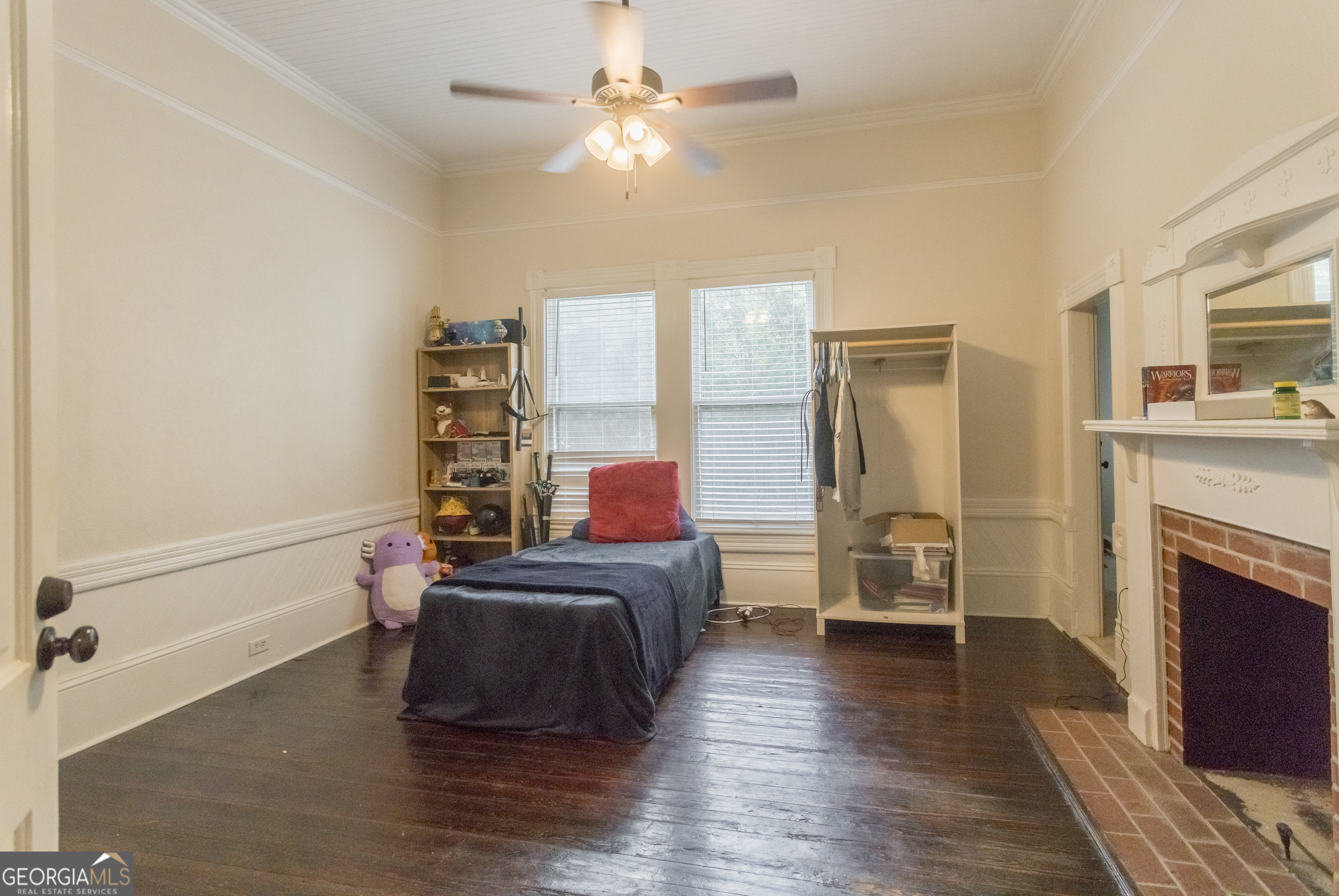 210 S Zetterower Avenue Property Photo 16