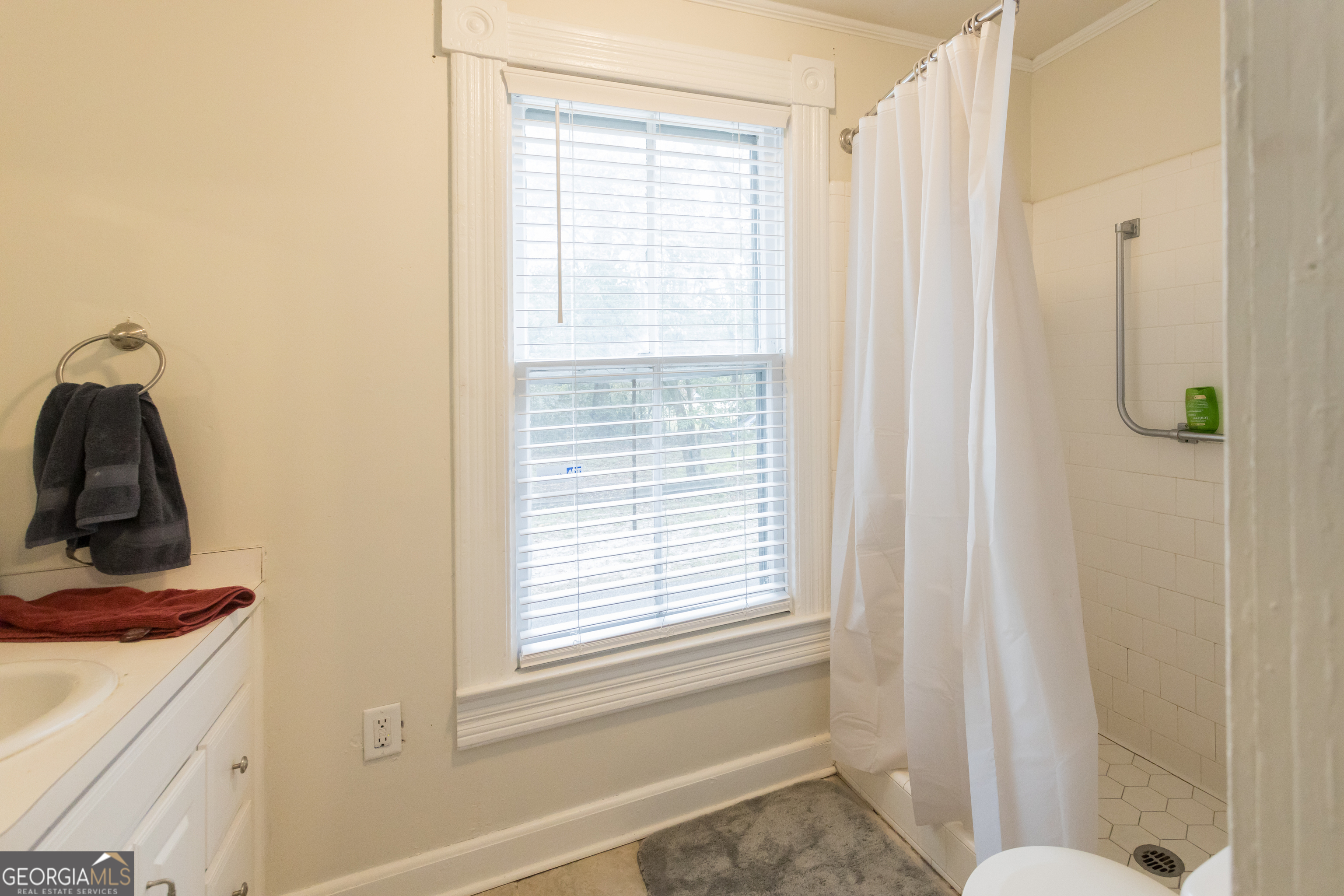210 S Zetterower Avenue Property Photo 19