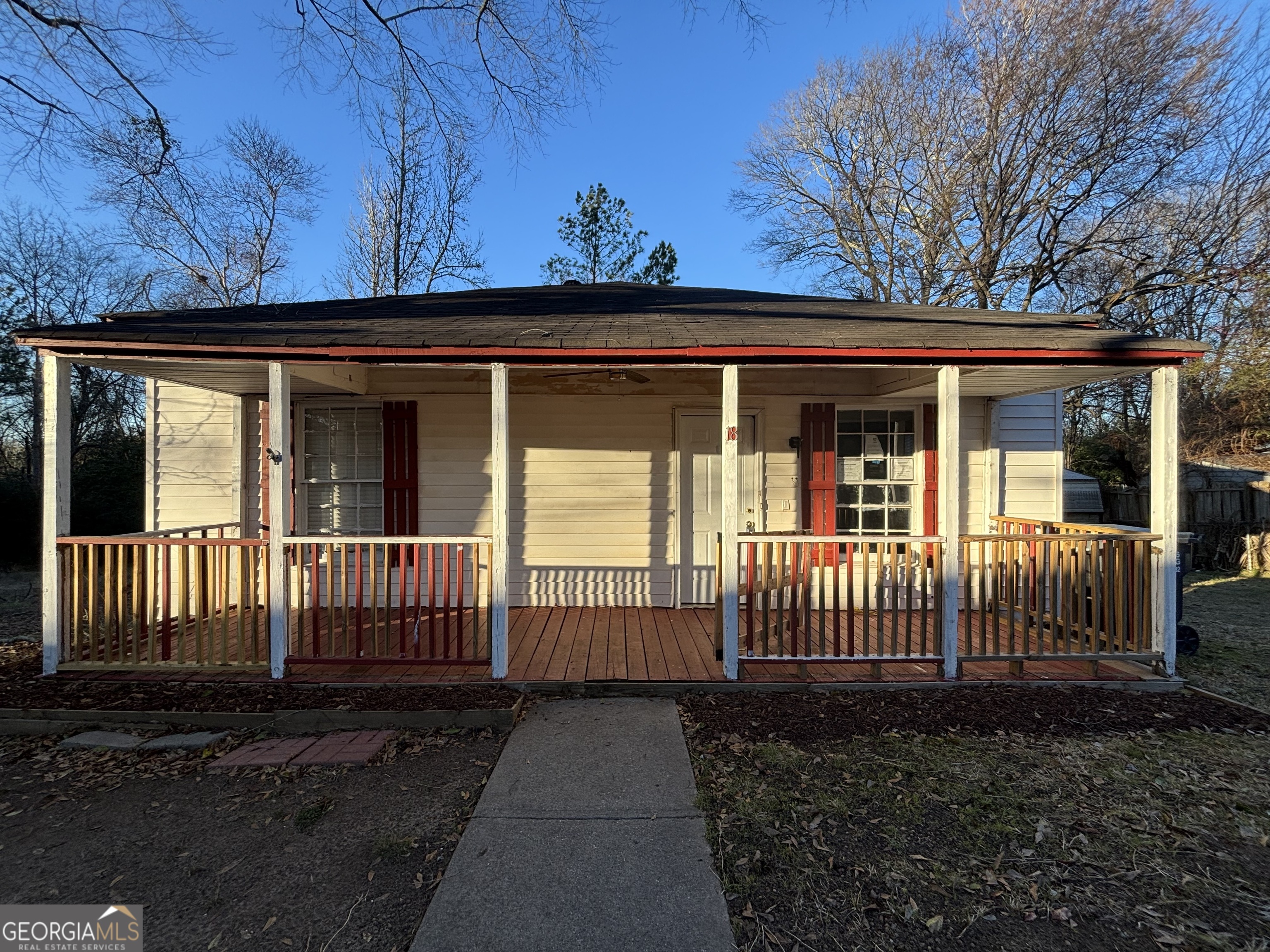 18 Laurel Street Property Photo