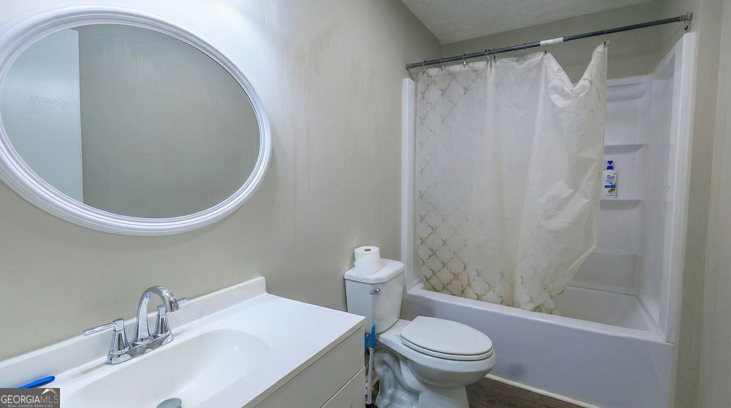 251 Killian Street Property Photo 10