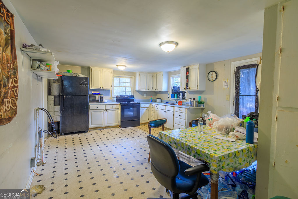 100 Daisy Circle Property Photo 5