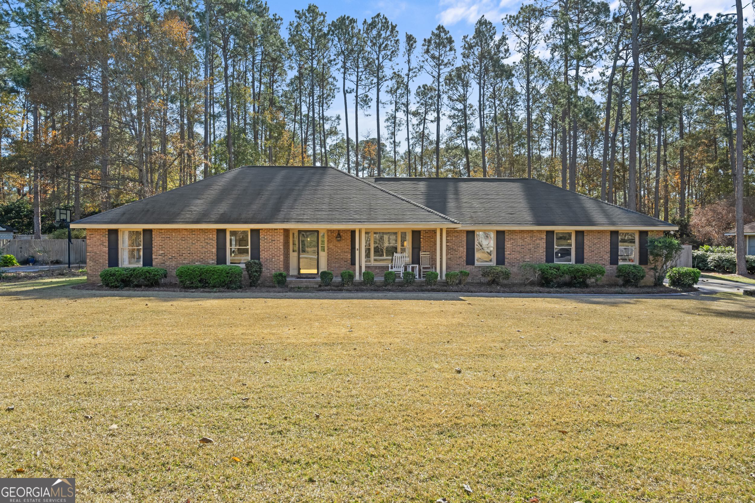 105 Elliswood Drive Property Photo