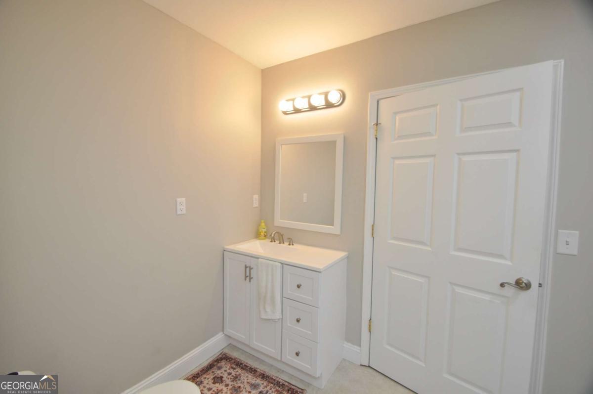 1070 Lexington Court Property Photo 71
