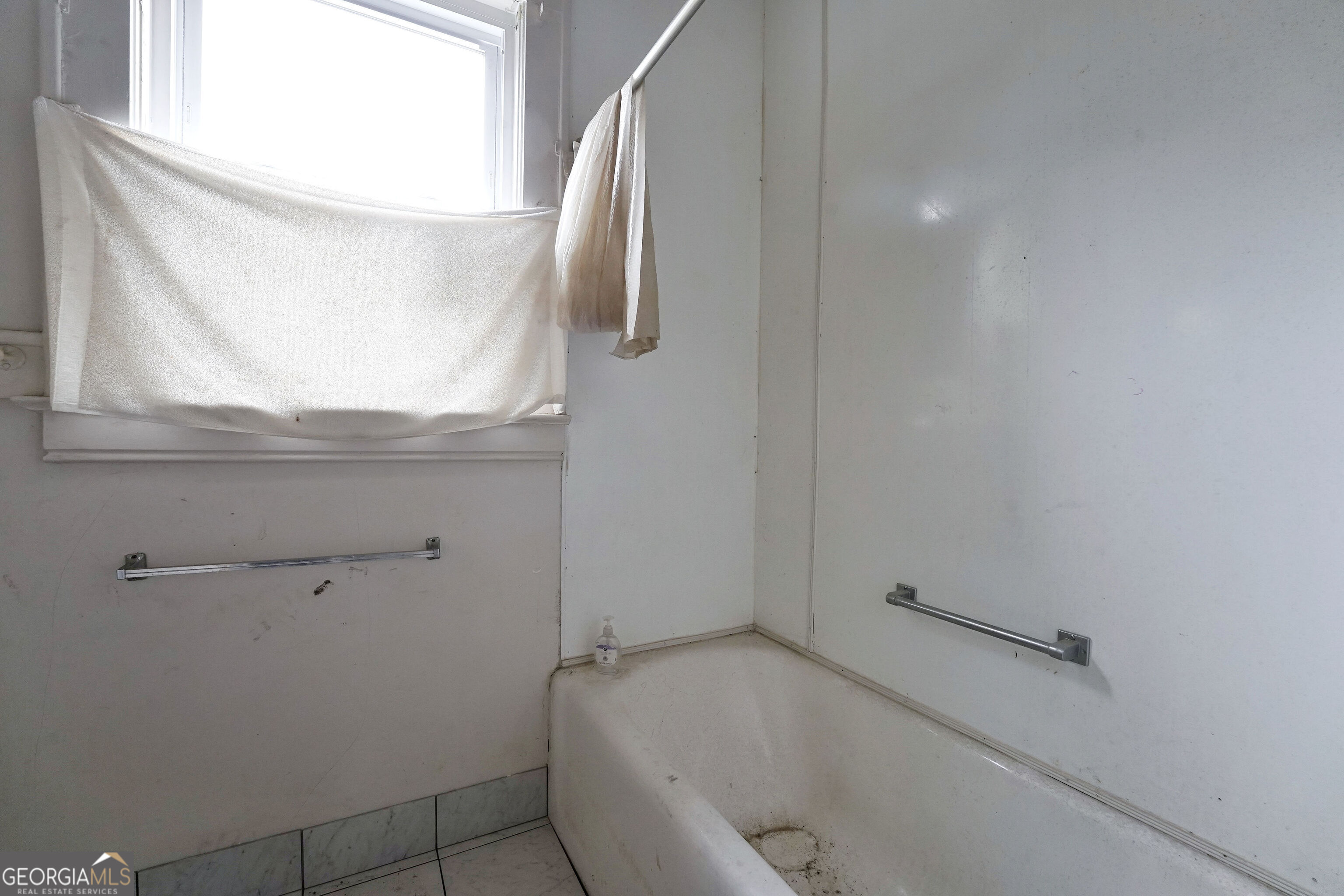 2731 Church Street Property Photo 9