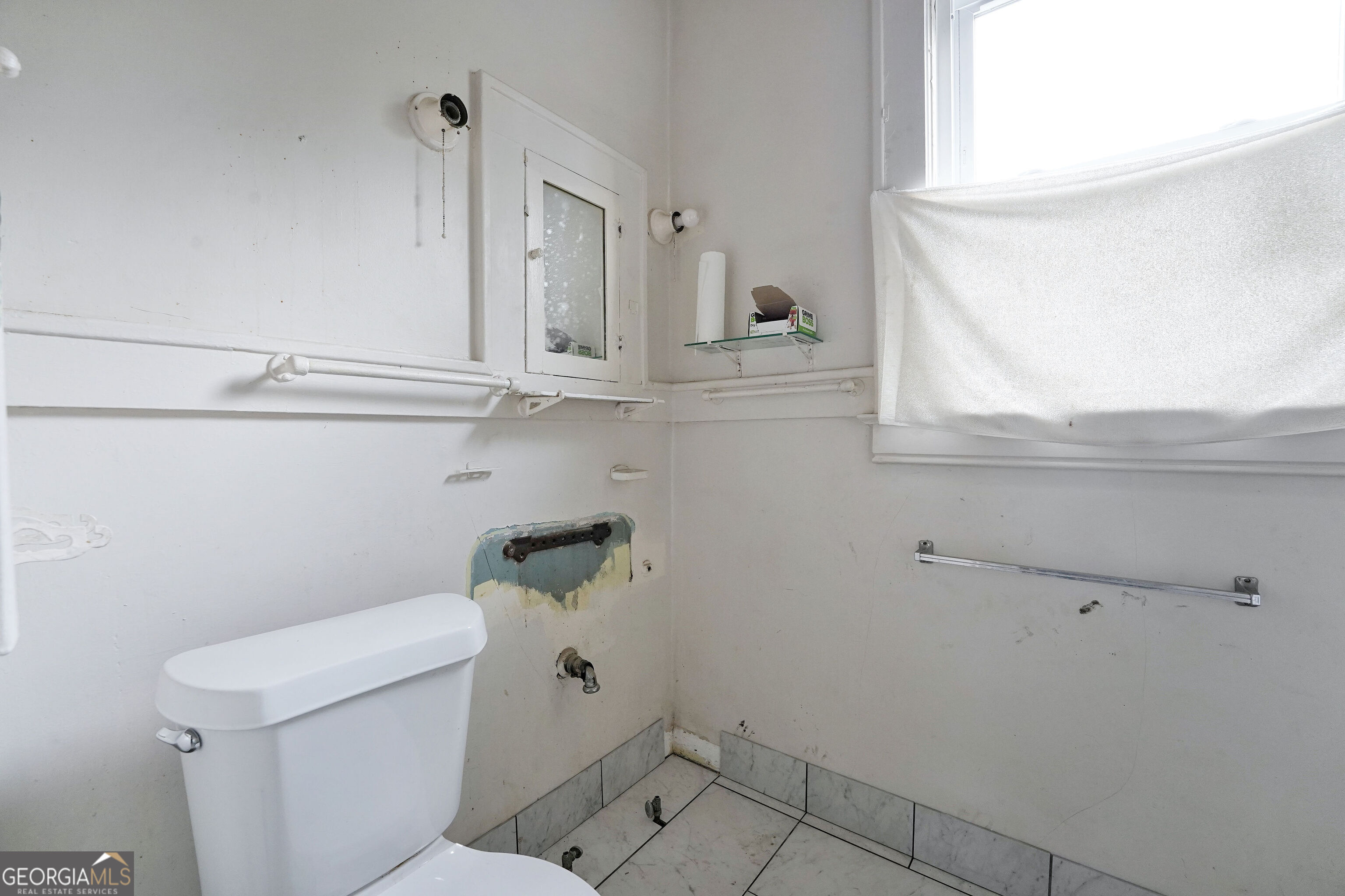 2731 Church Street Property Photo 10