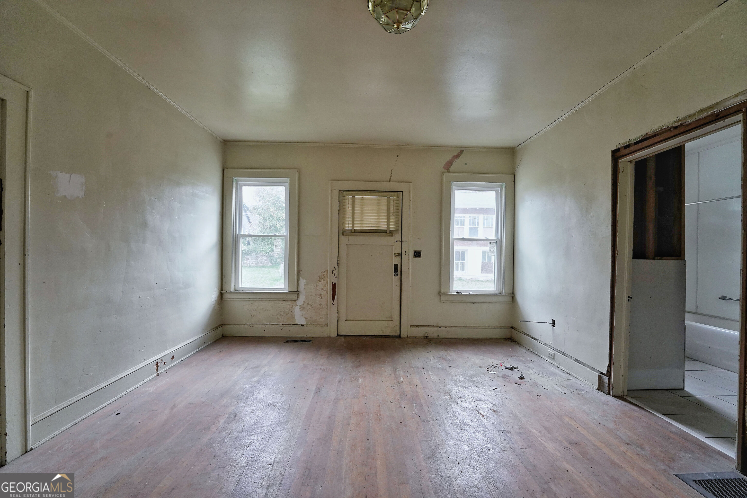 2731 Church Street Property Photo 12