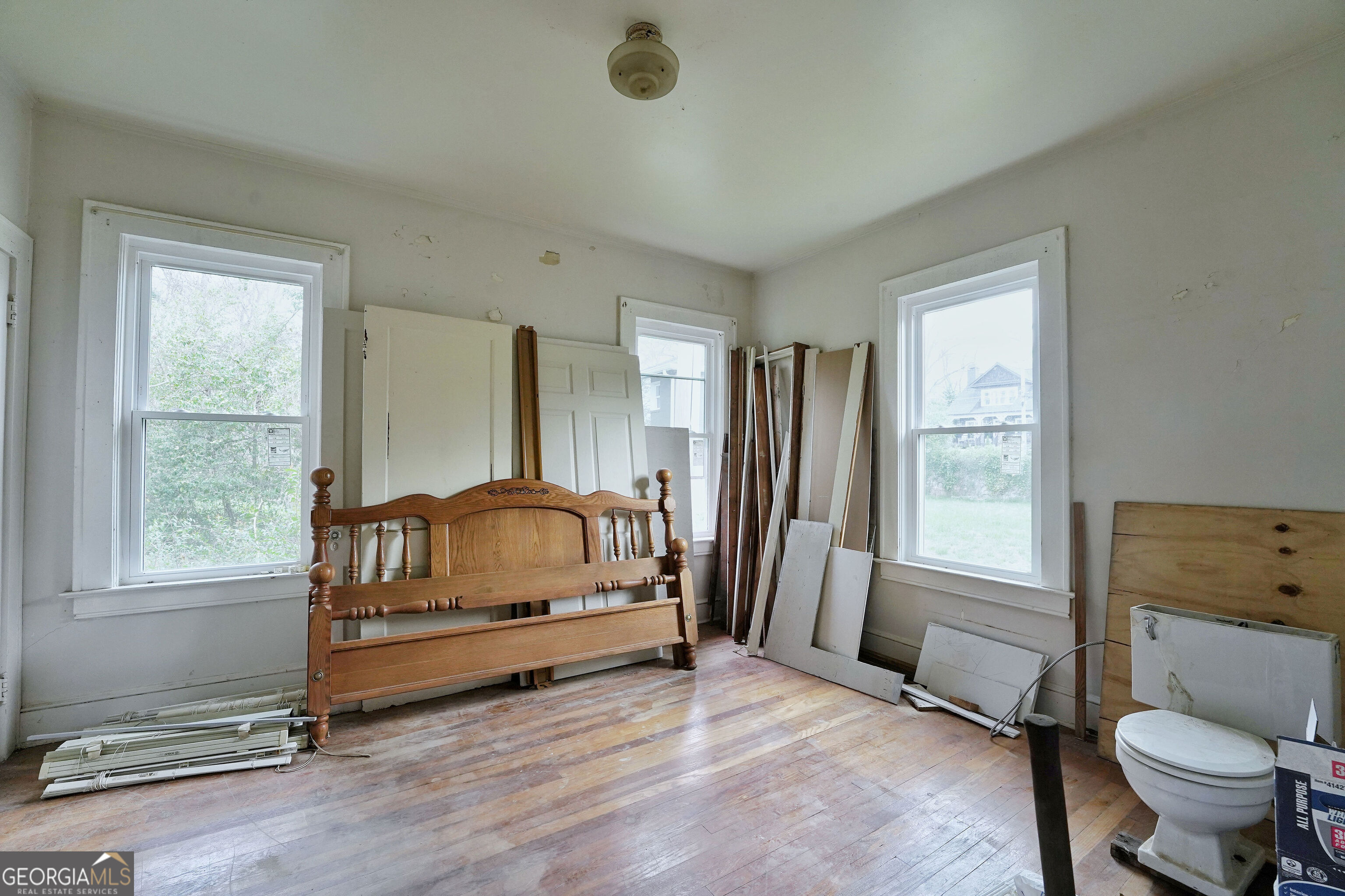2731 Church Street Property Photo 13