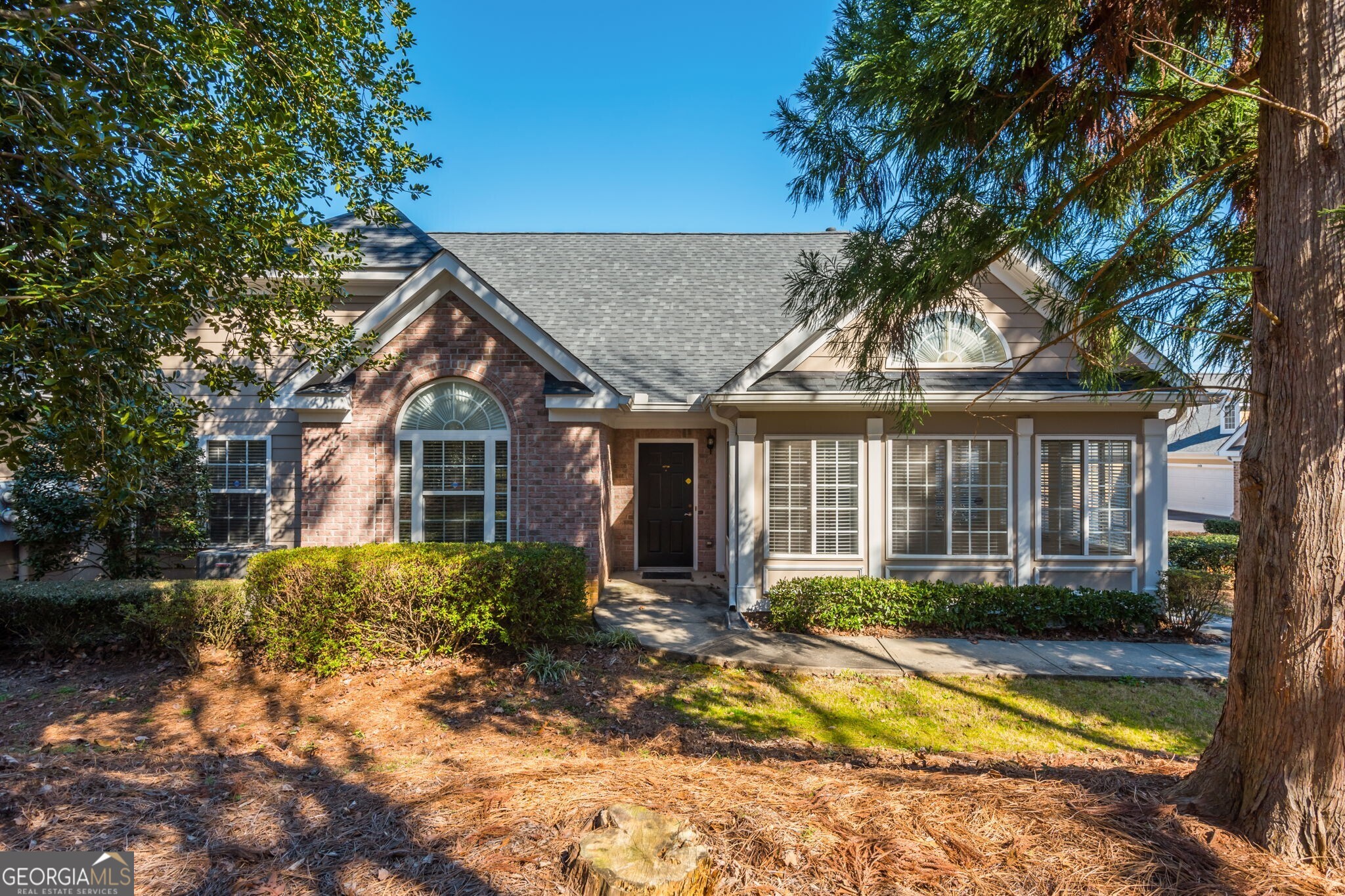 2406 Village Lane Property Photo