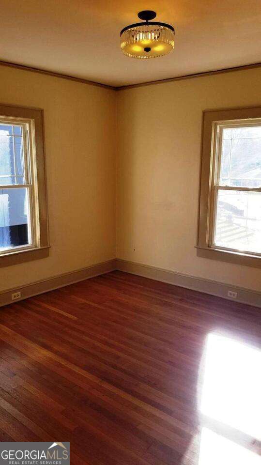 825 North Avenue Ne Property Photo 10