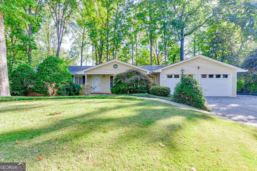 130 Bonnie Lane Property Photo 1