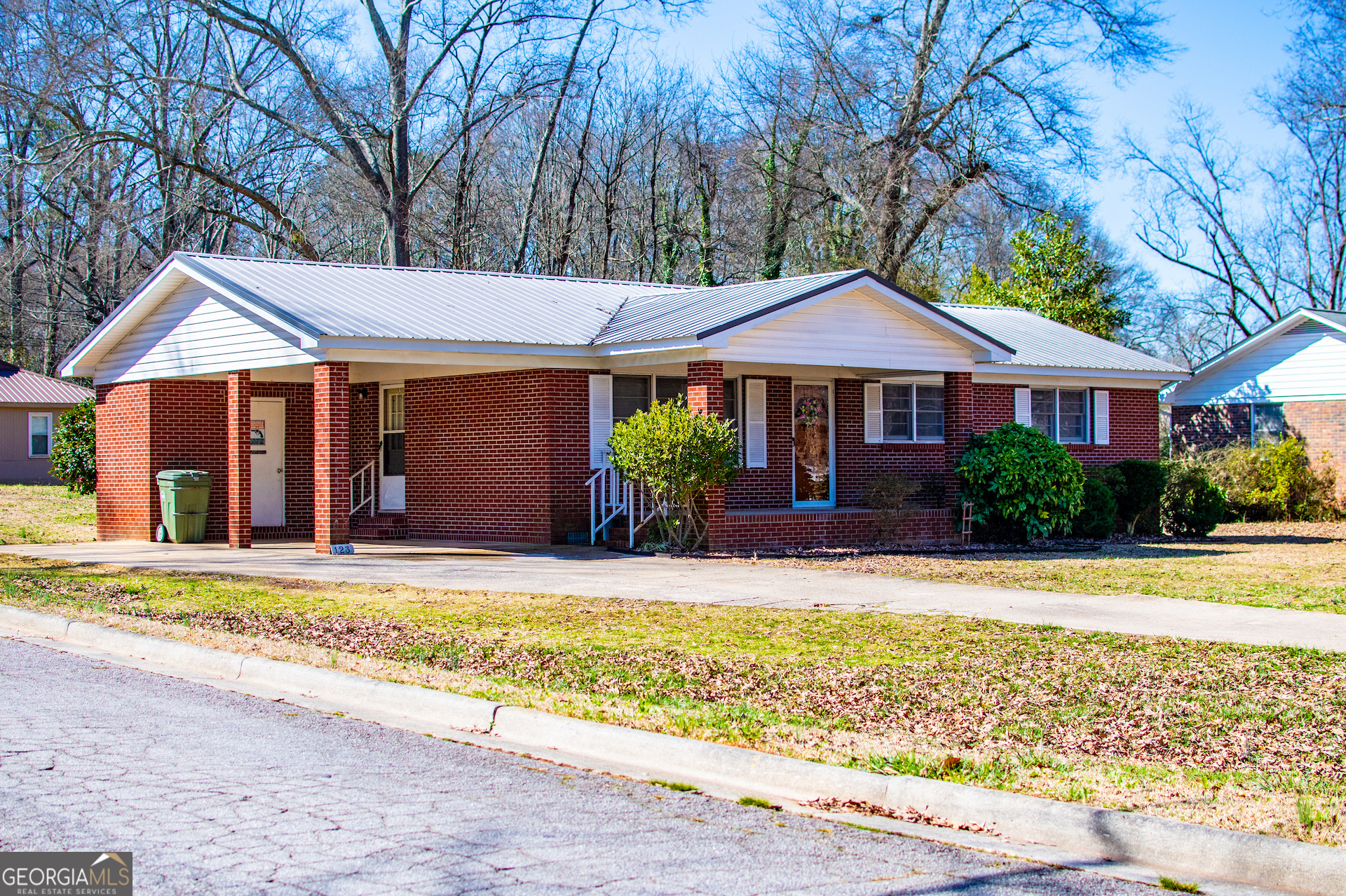 123 Belva Street Property Photo