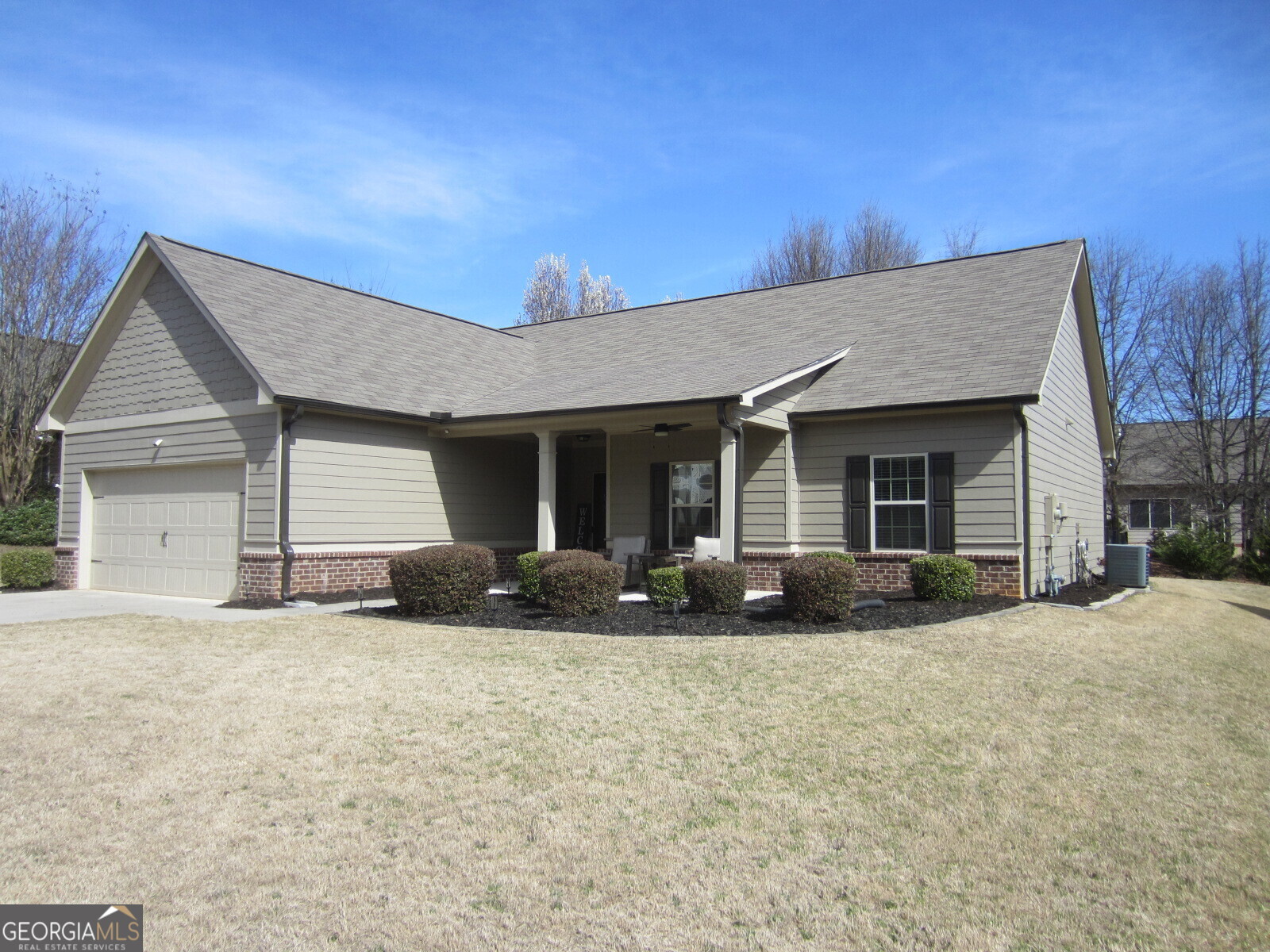 40 Amherst Drive Property Photo