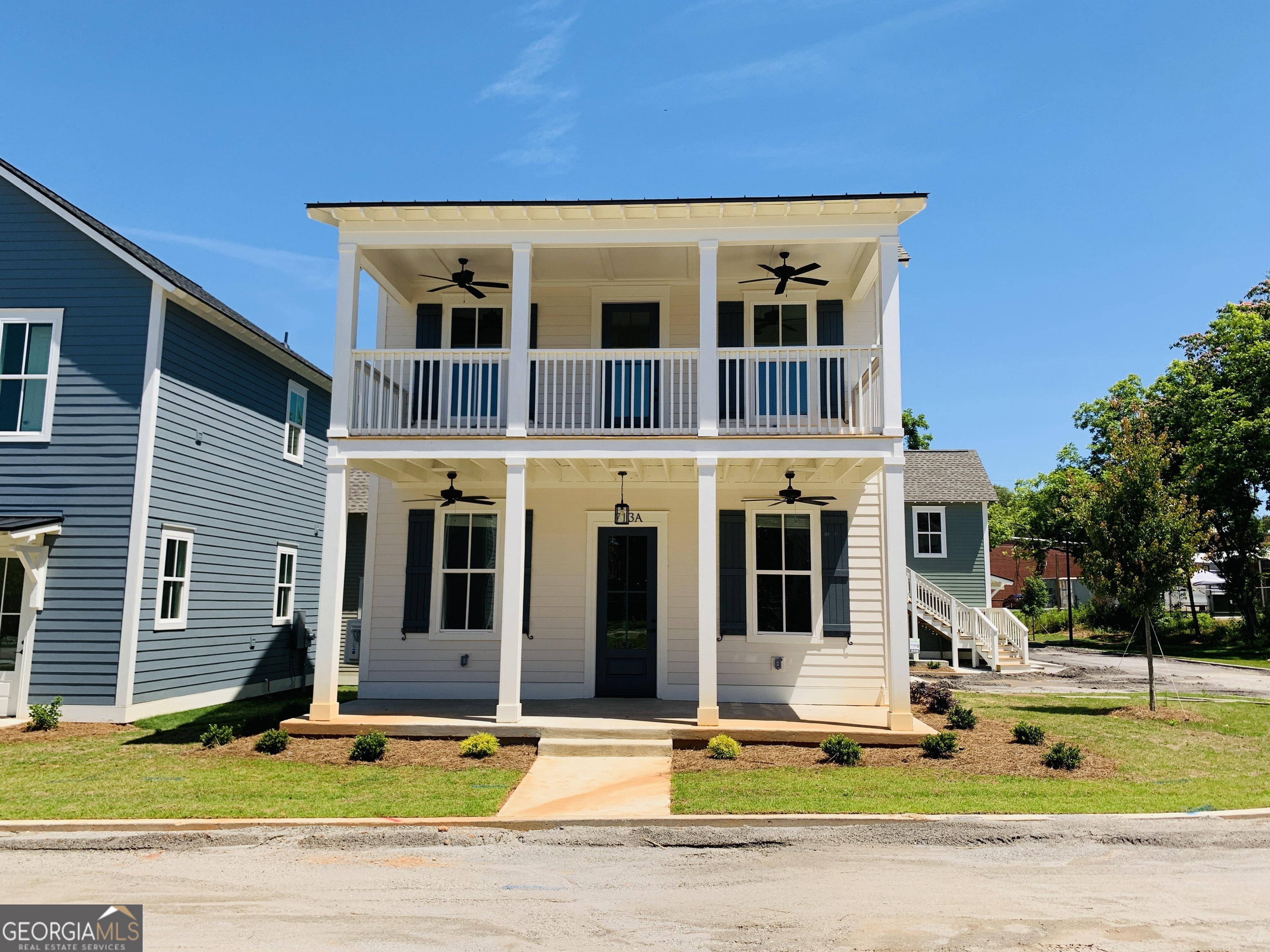 713a Jefferson Street Property Photo
