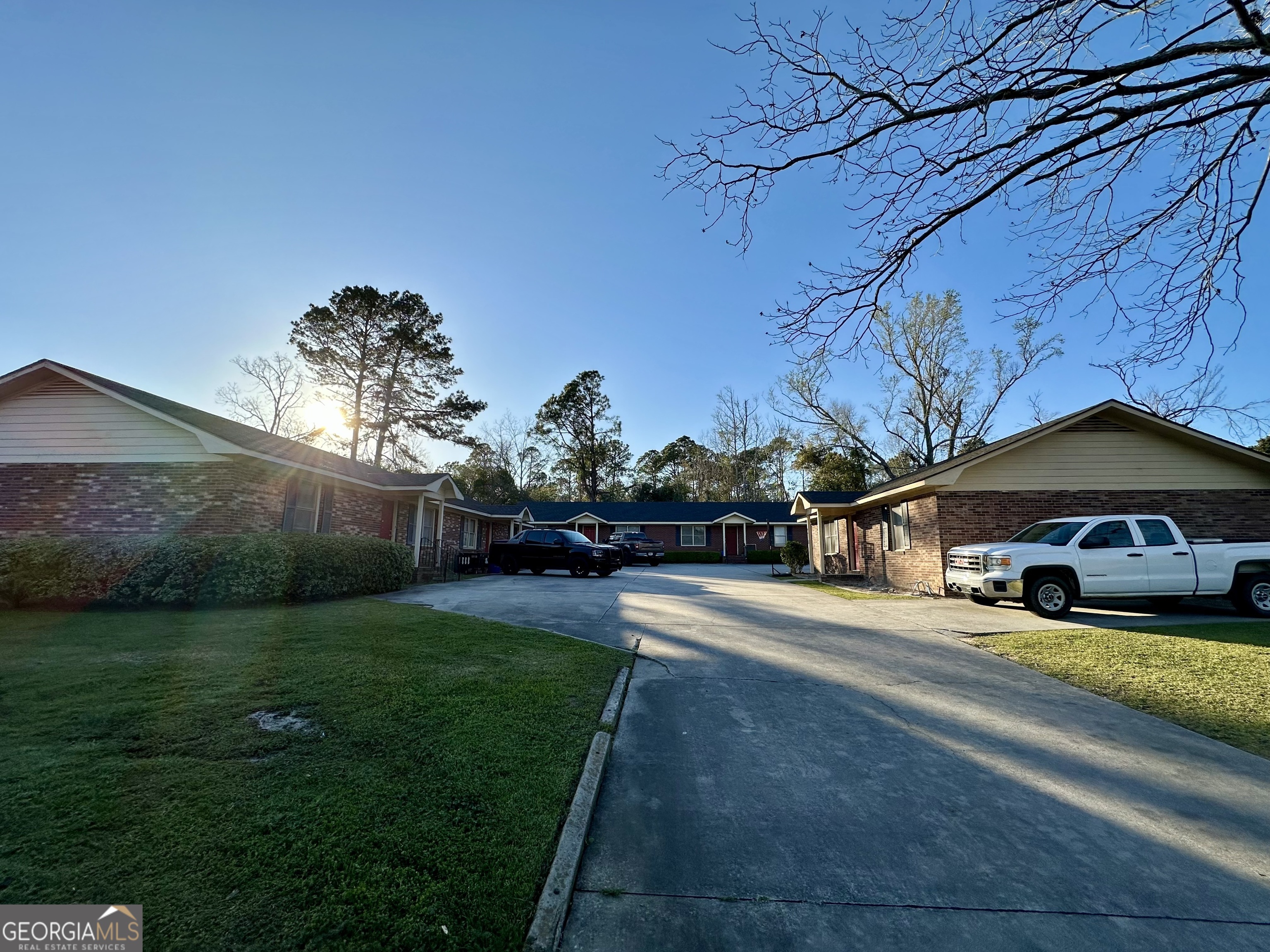 111 Ellis Road Property Photo 1