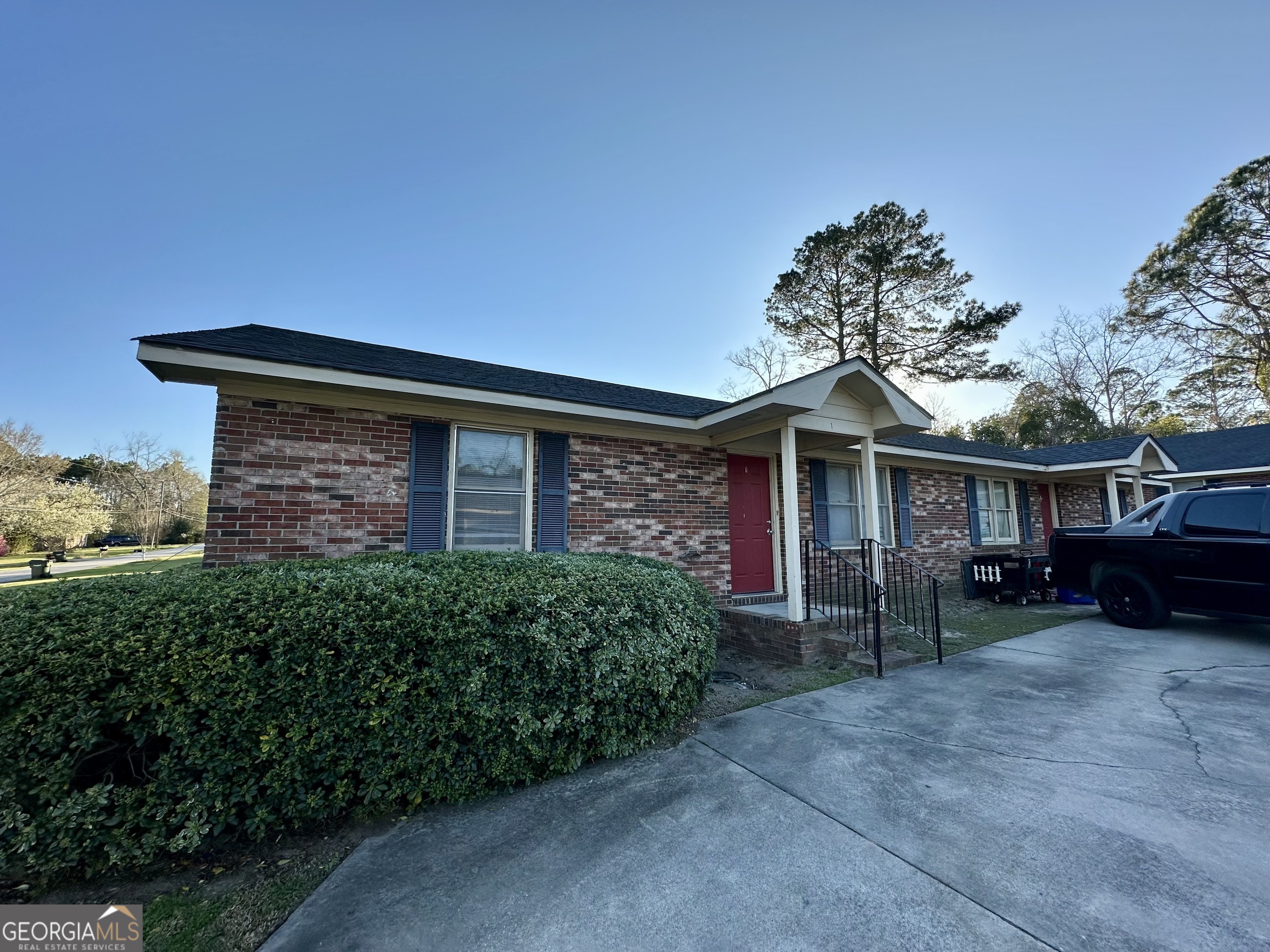 111 Ellis Road Property Photo 2