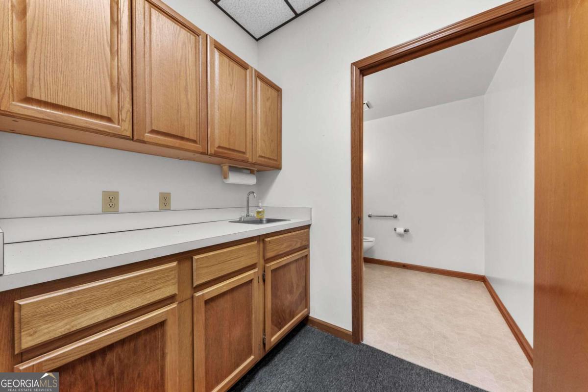 927 Point Peter Road Property Photo 33