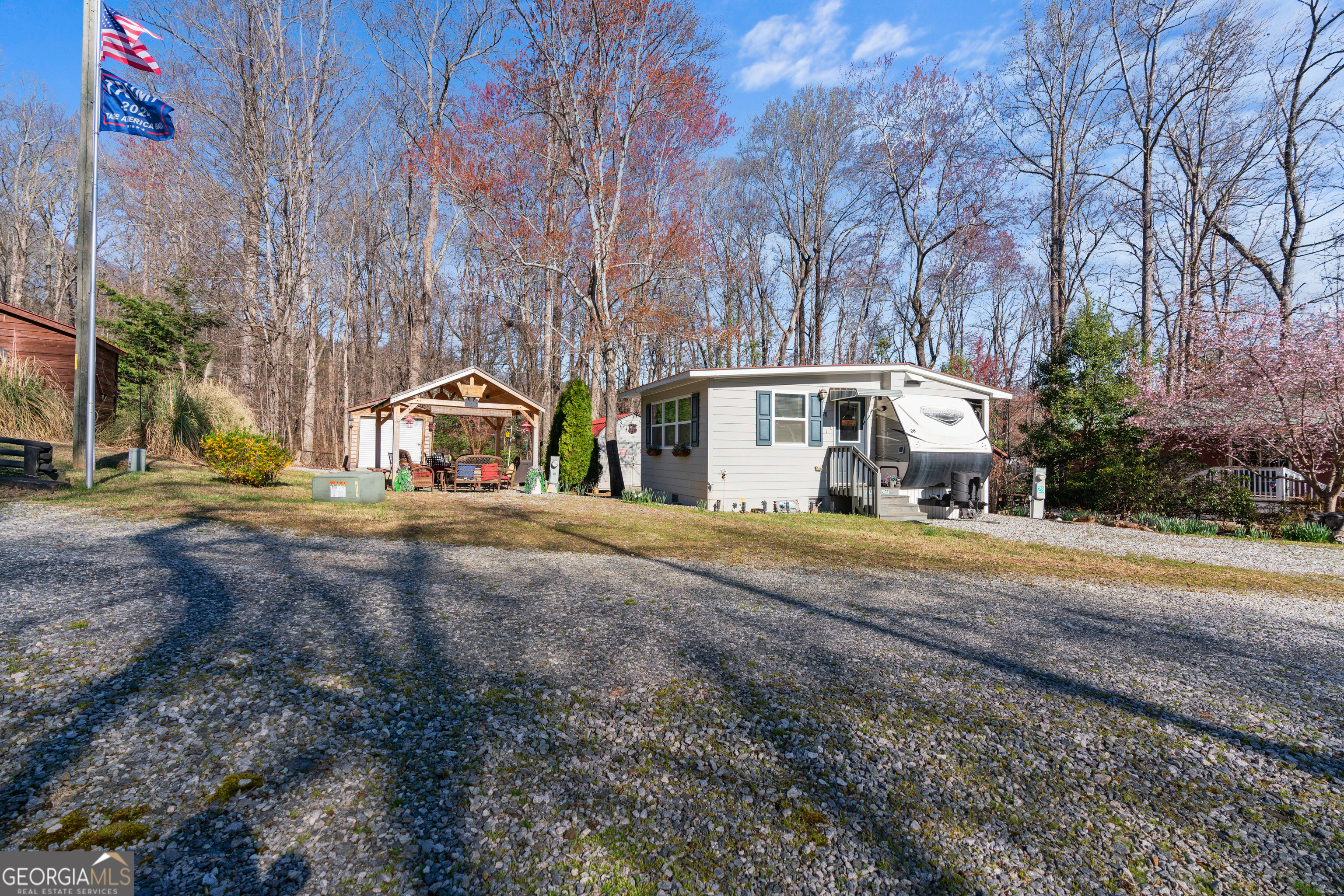 28 Bear Lovers Court Property Photo