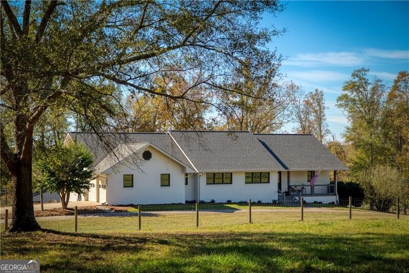 1151 Highway 198 Property Photo 2