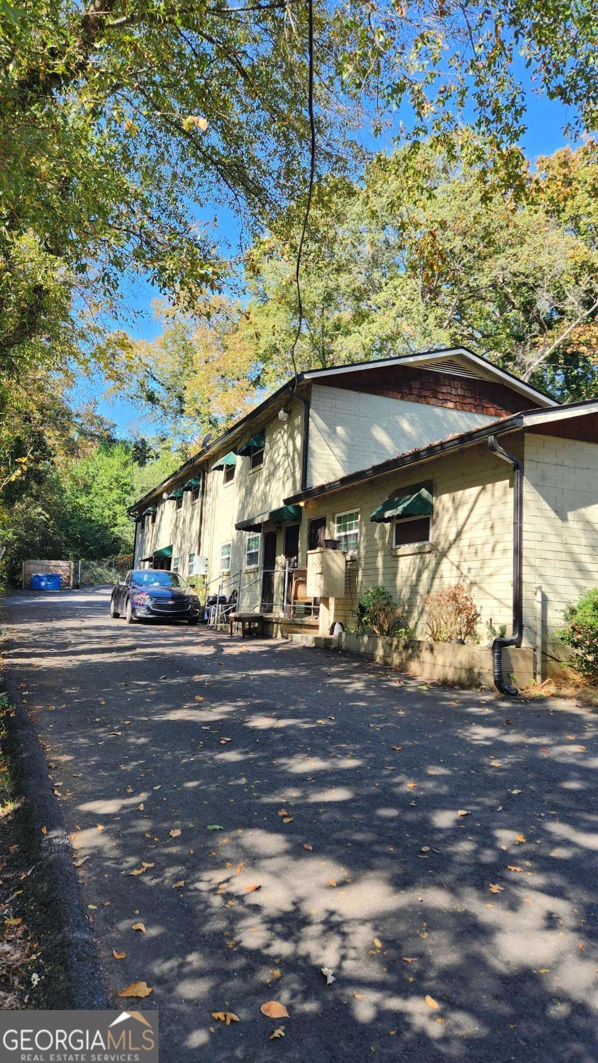 550 Joseph E Lowery Boulevard Nw Property Photo 4