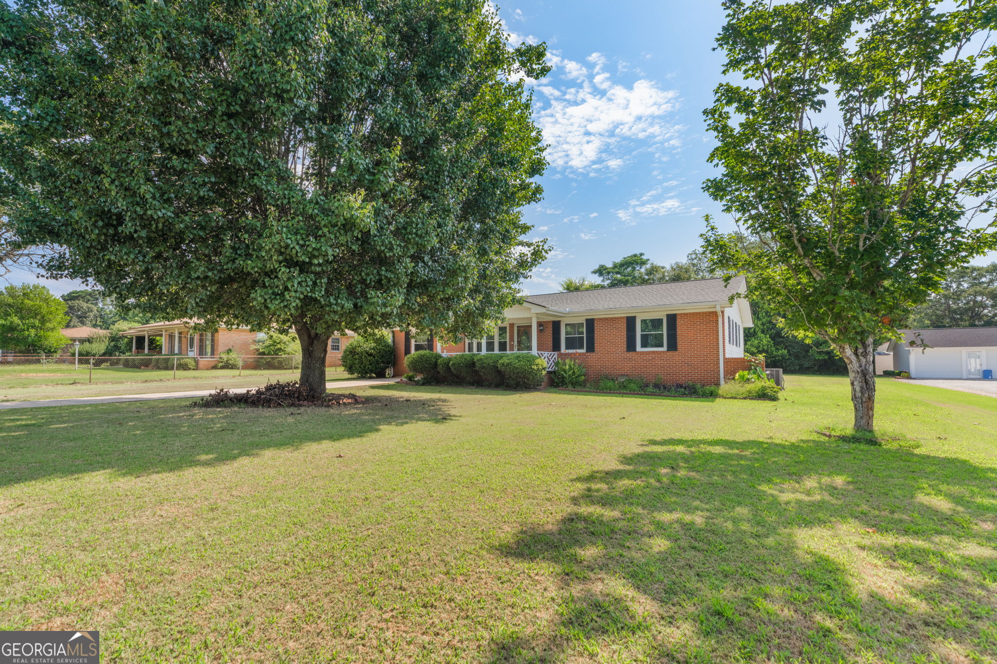 105 Salbar Street Property Photo 1