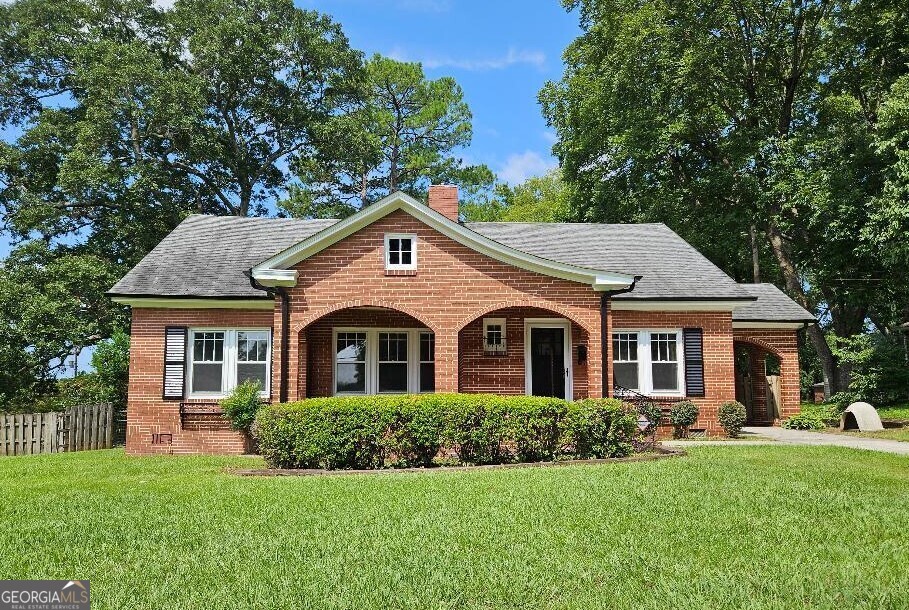 321 Hampton Street Property Photo