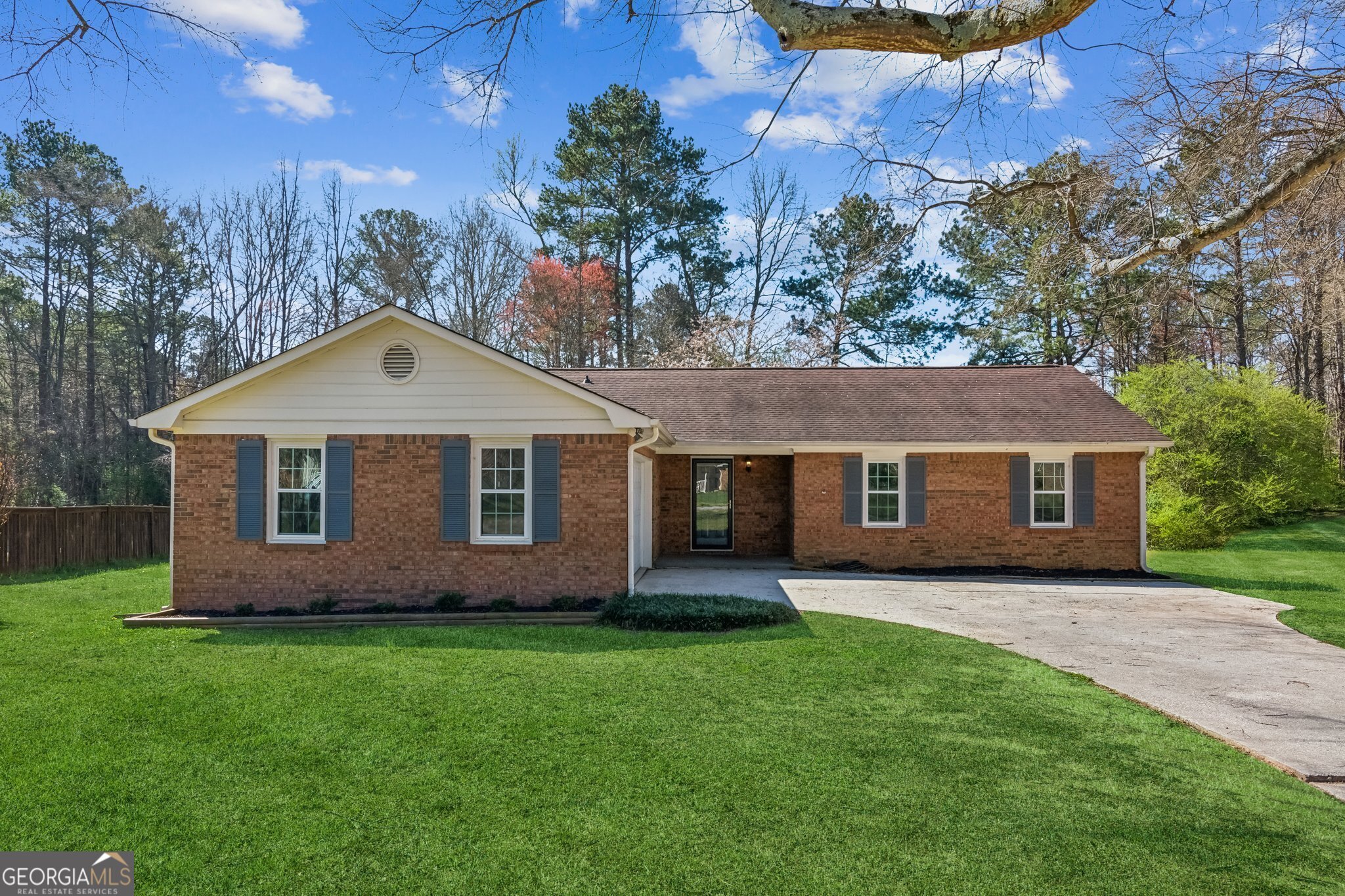 1604 Quail Run Sw Property Photo