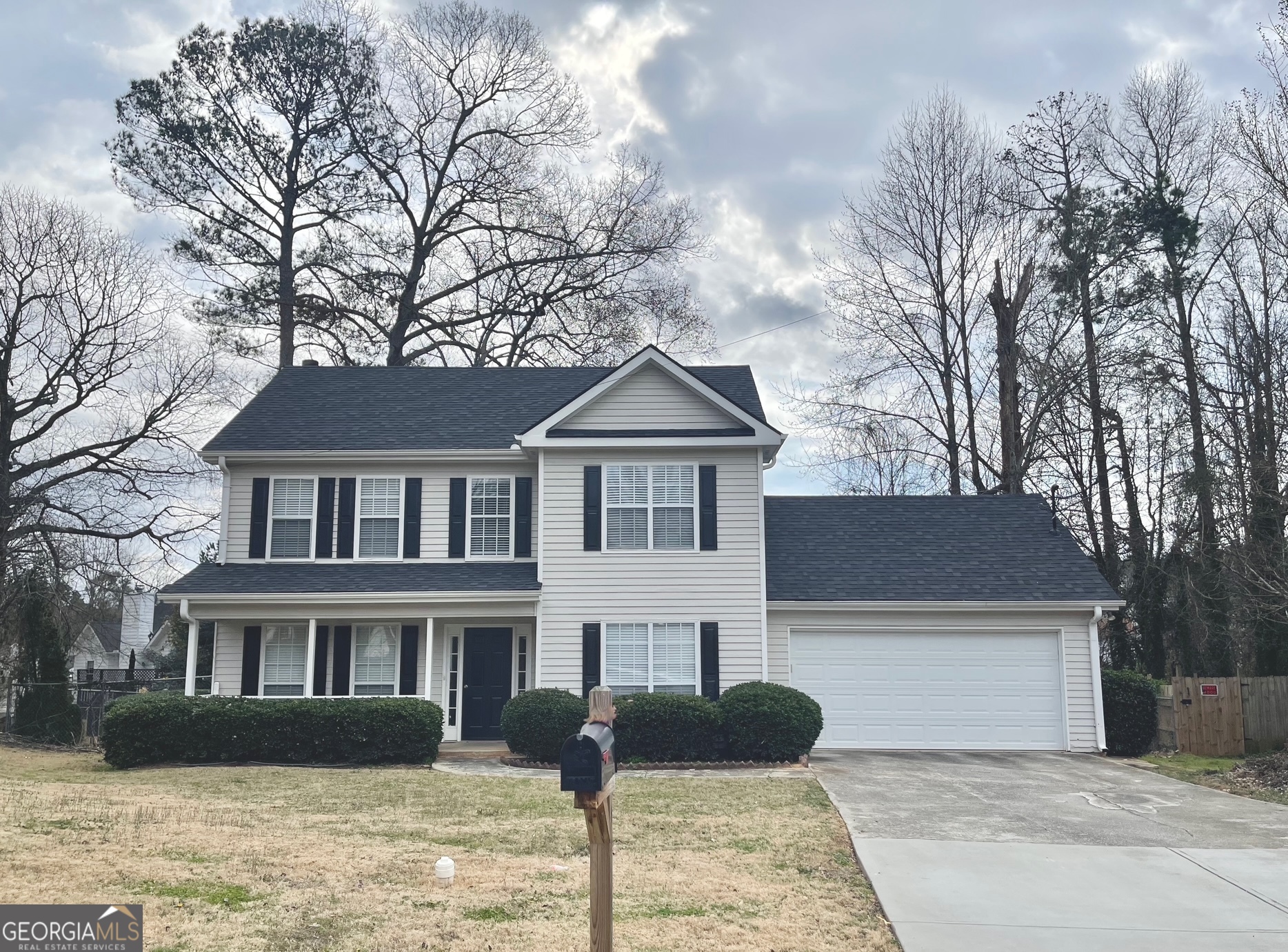 738 Windsor Circle Property Photo