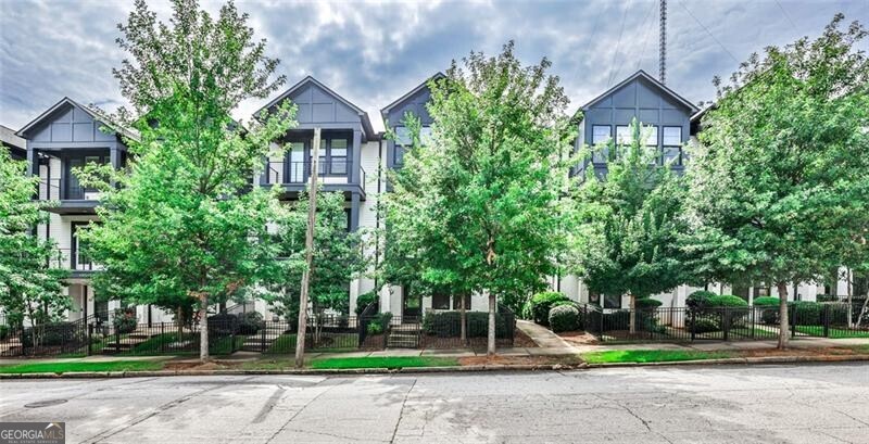 66 Rogers Street Ne Property Photo