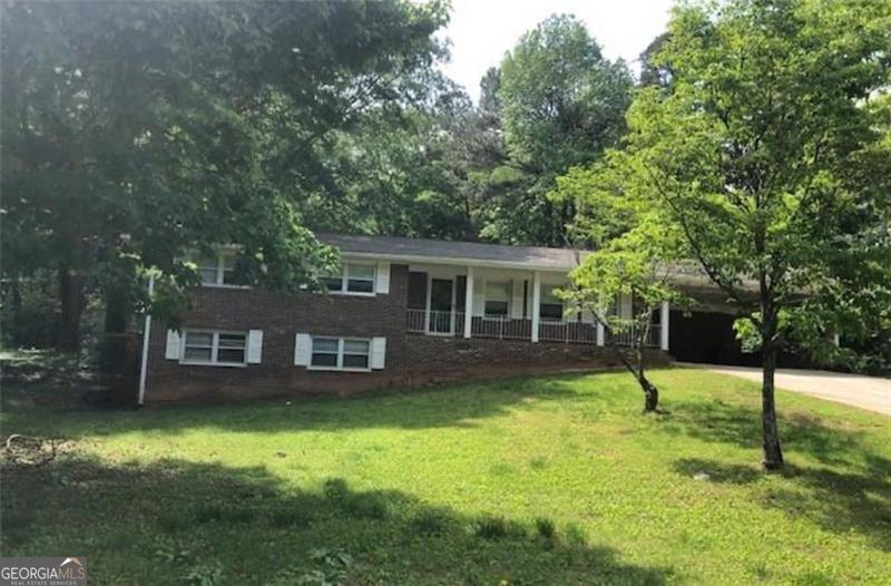 441 Navarre Drive Property Photo 1
